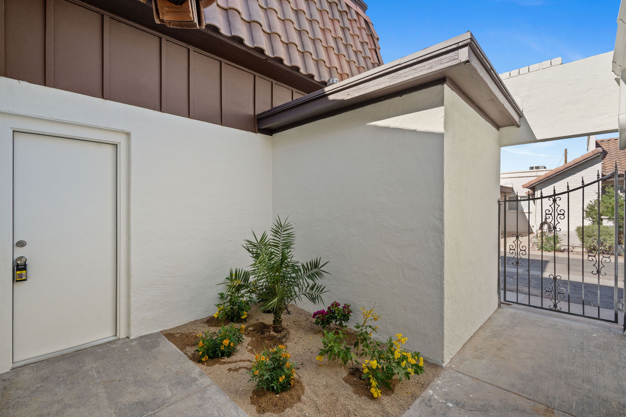  2933 N Casa Tomas Court  Phoenix, AZ - 物件實景