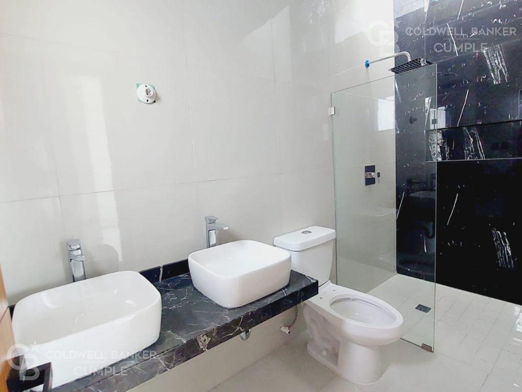 Gomez Marinque, Alvarado, Veracruz de Ignacio de la Llave, 95266, Mexico, 3 Bedrooms Bedrooms, ,3 BathroomsBathrooms,Residential,For Sale,Gomez Marinque,1441731
