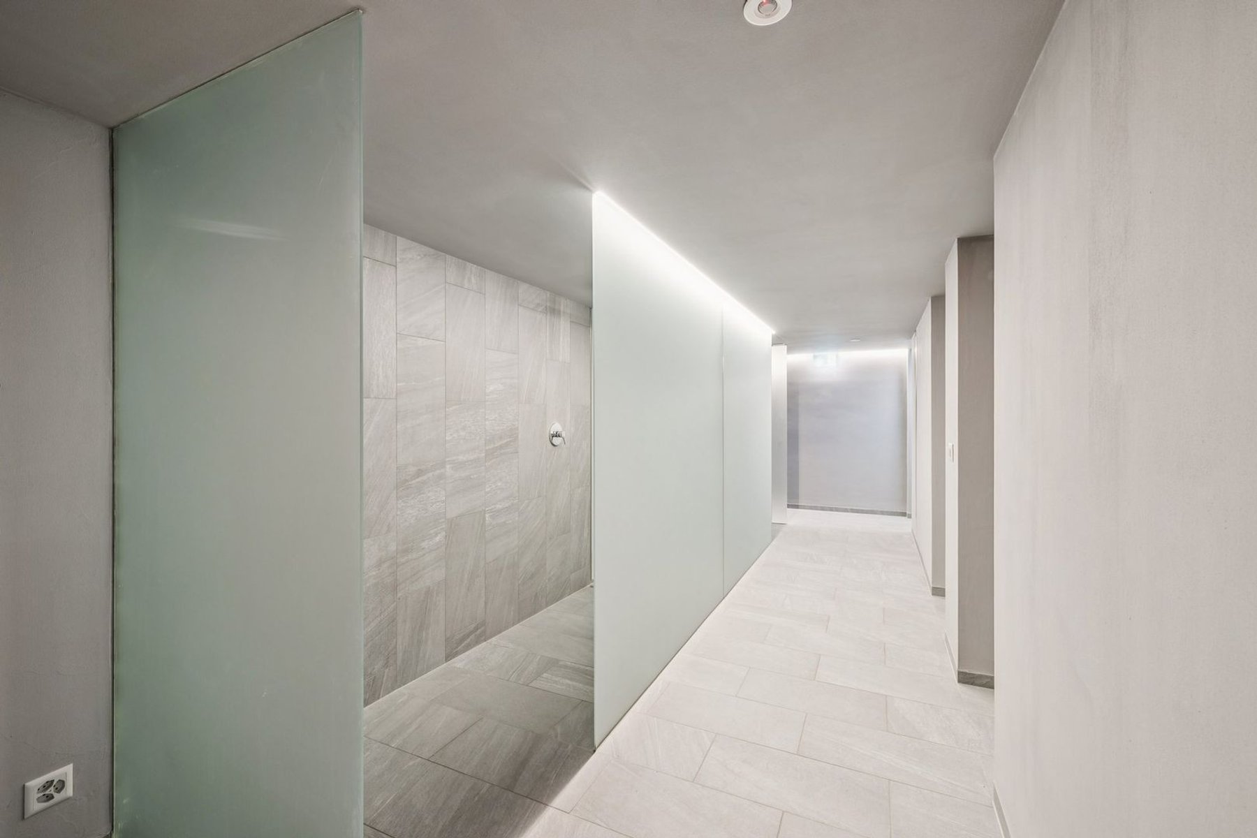  Chic & Cozy 4.5p with fireplace, balconies, view, spa, 2 parkings - 物件實景