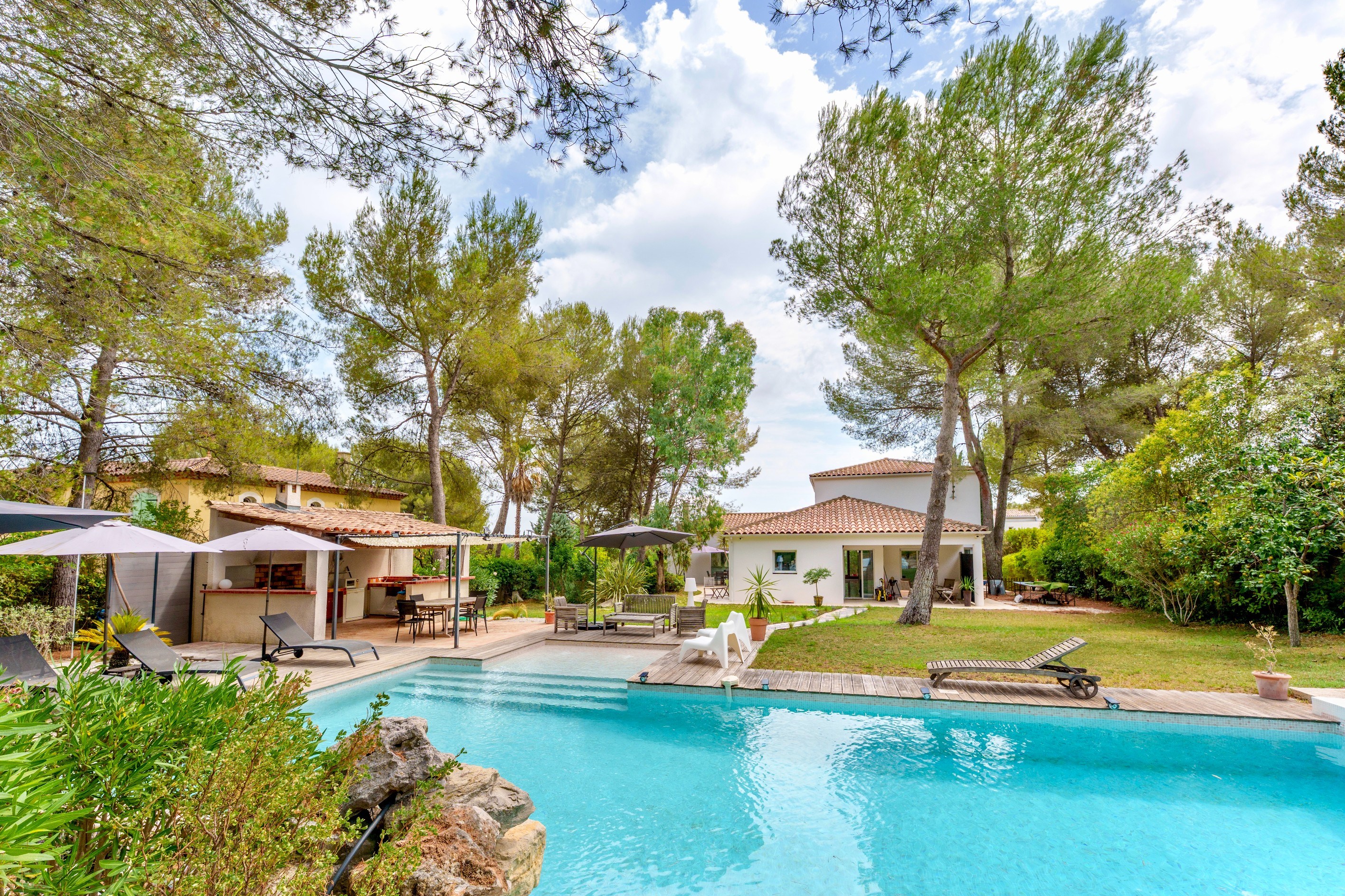  Luxury villa in the heart of a natural and residential setting - 物件實景