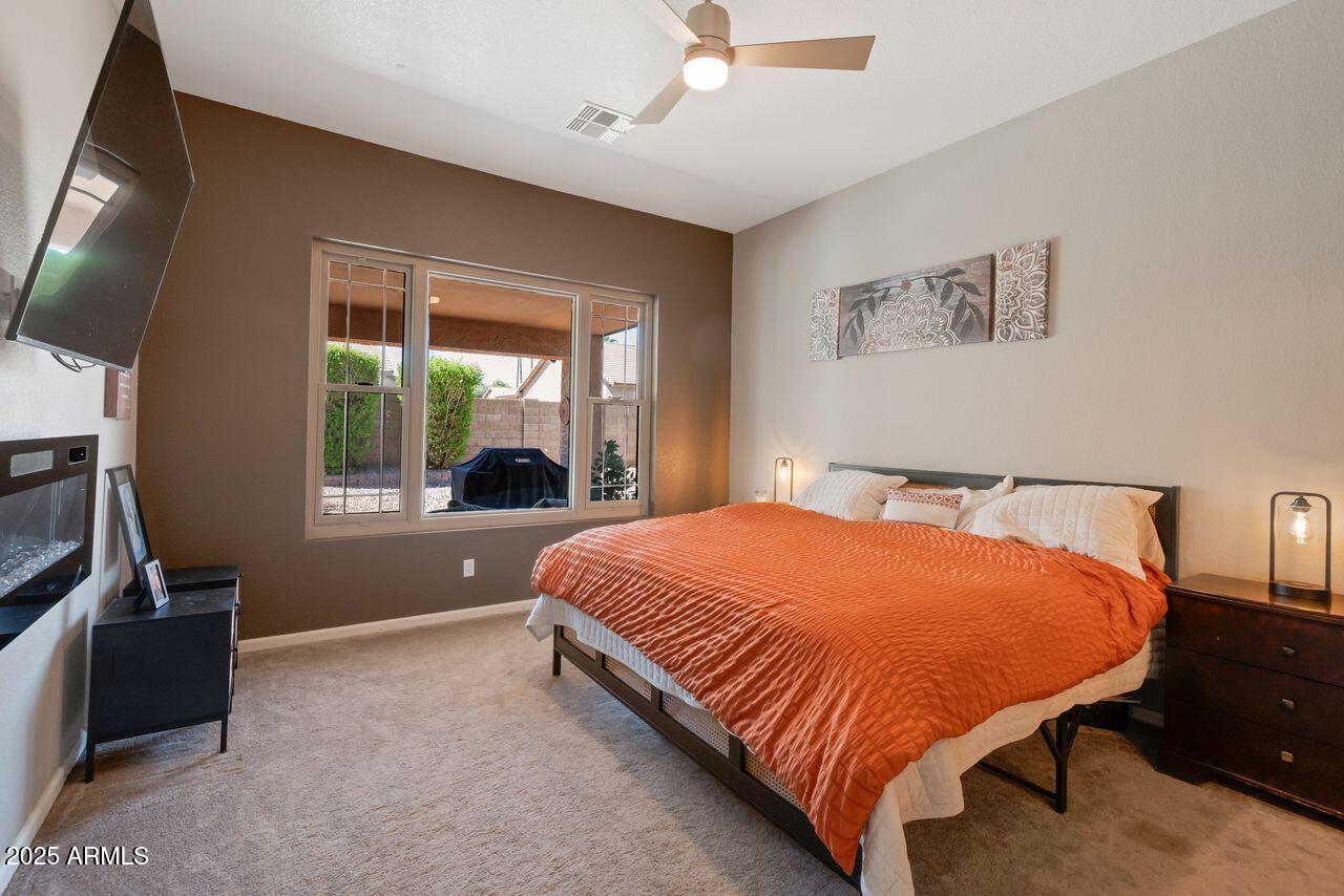 Gilbert, Arizona, 85296, United States, 3 Bedrooms Bedrooms, ,Residential,For Sale,1903465