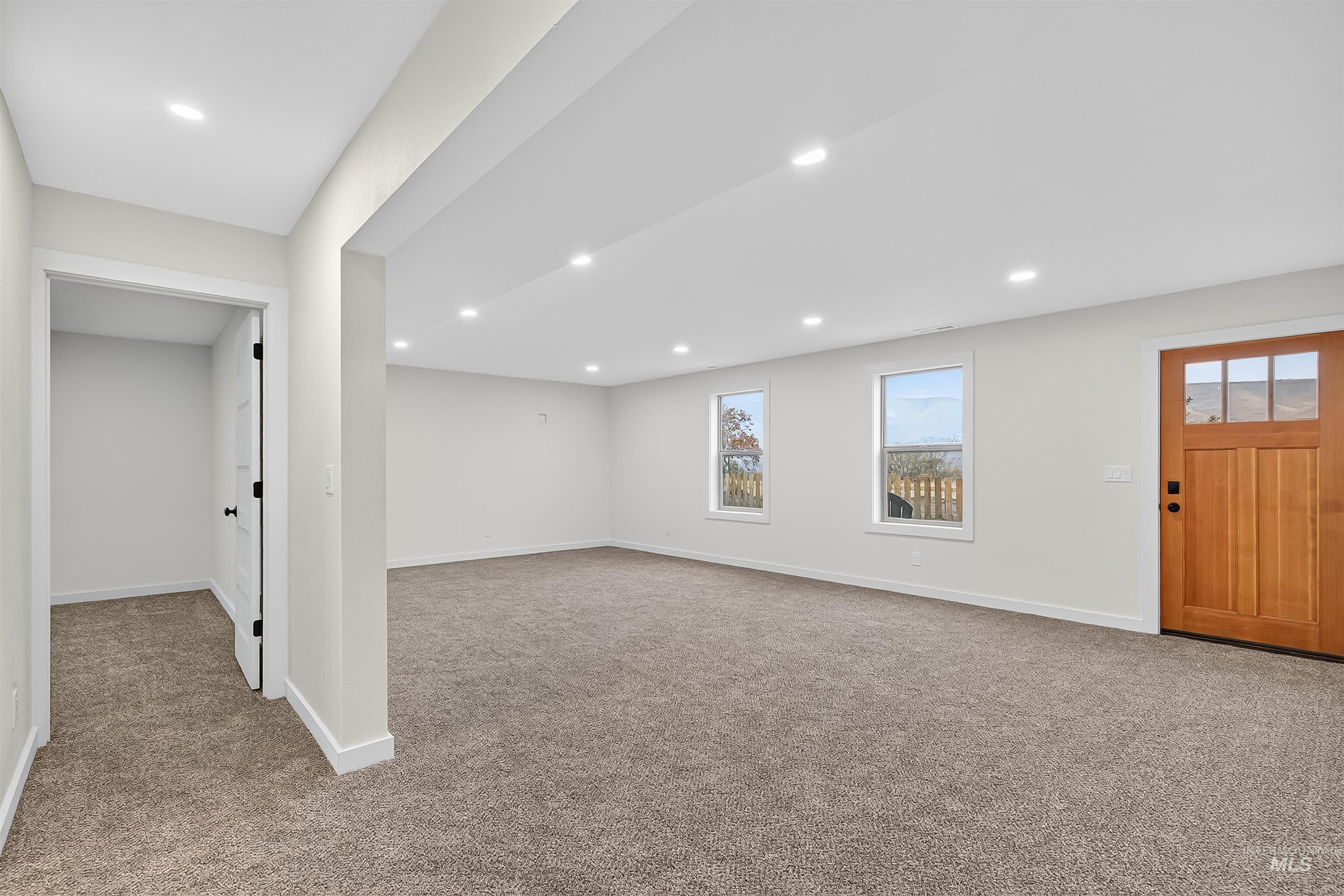 Lewiston, Idaho, 83501, United States, 5 Bedrooms Bedrooms, ,Residential,For Sale,1987812