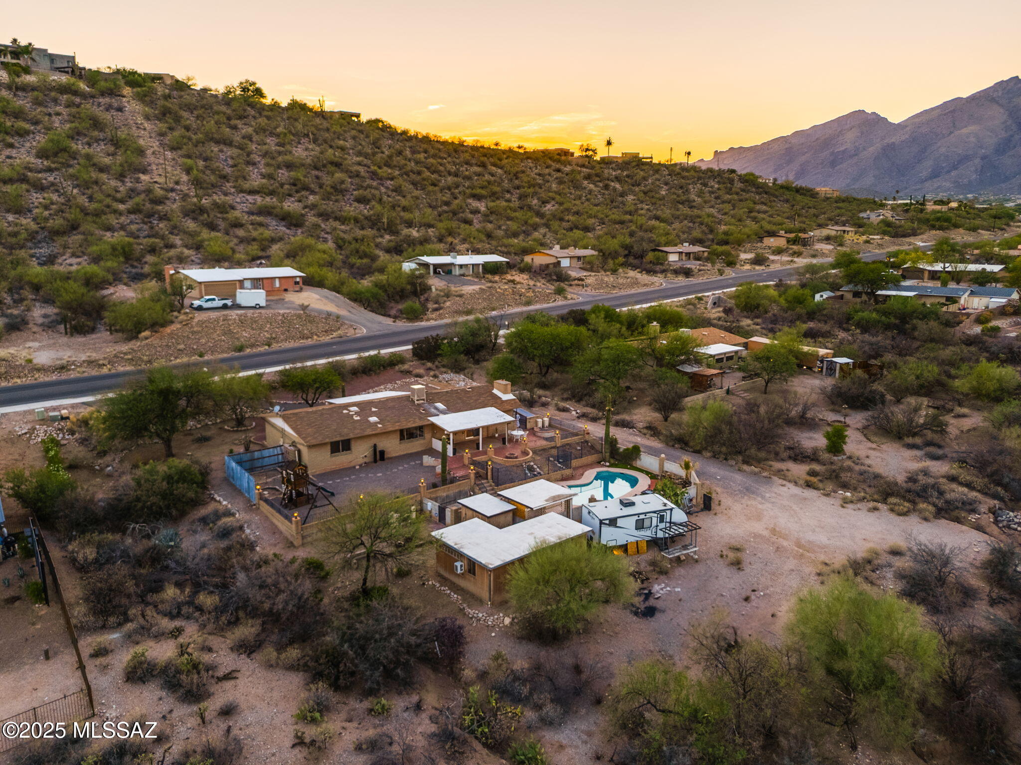 Tucson, Arizona, 85750, United States, 3 Bedrooms Bedrooms, ,2 BathroomsBathrooms,Residential,For Sale,1934360