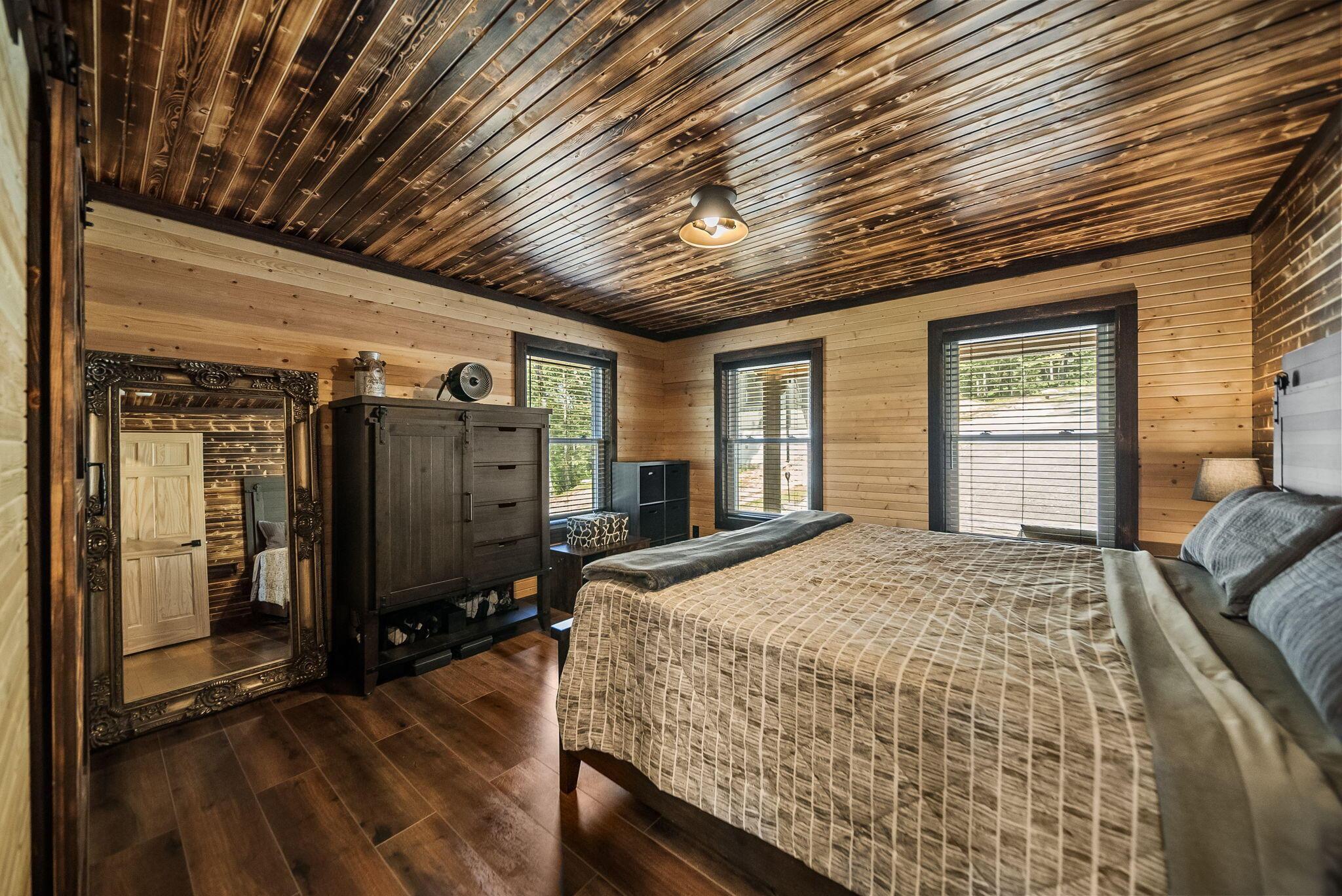 Rockbridge, Ohio, 43149, United States, 4 Bedrooms Bedrooms, ,3 BathroomsBathrooms,Residential,For Sale,1947972