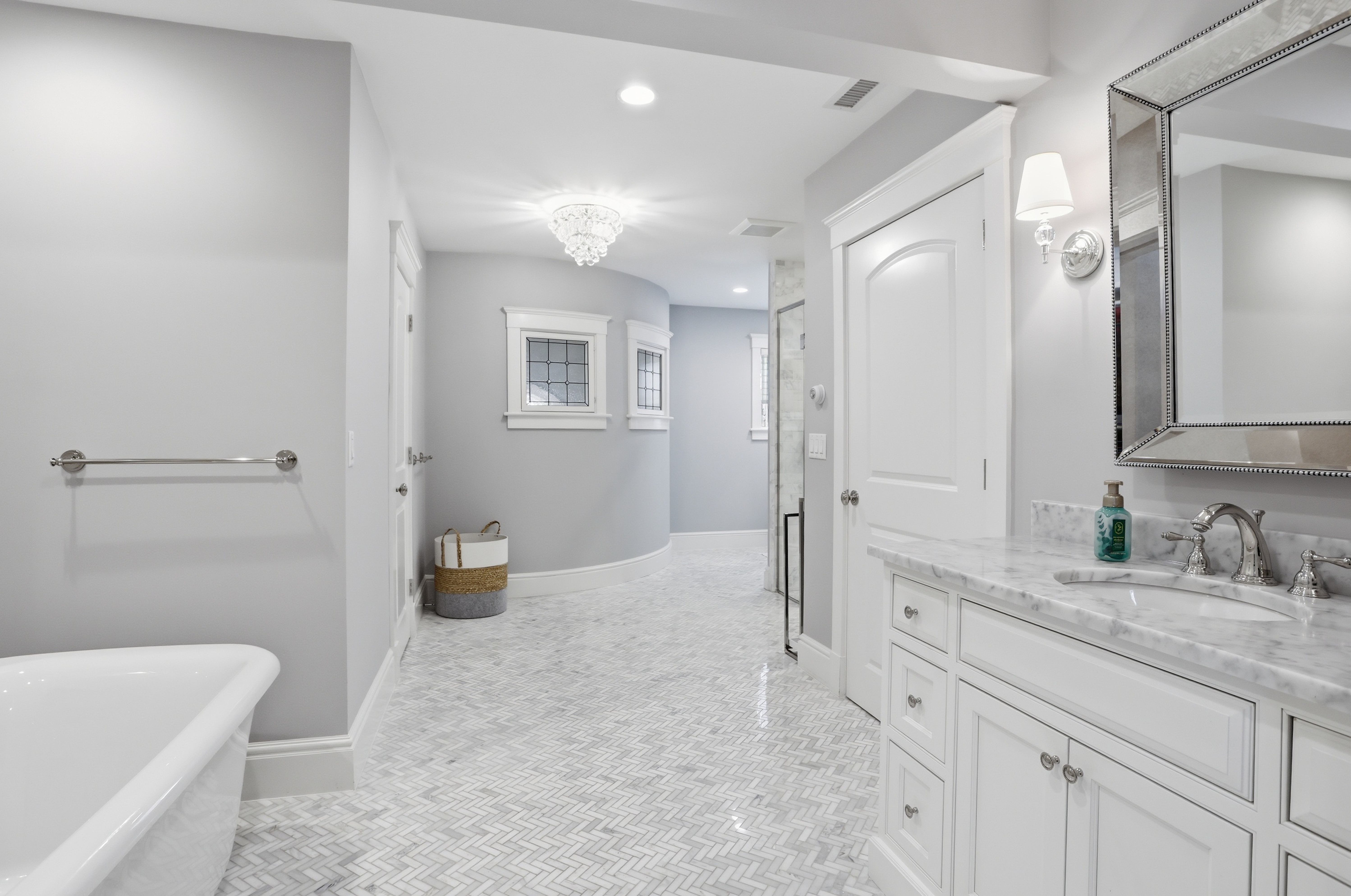  21 Fletcher Road, Bedford, MA, 01730 - 物件實景