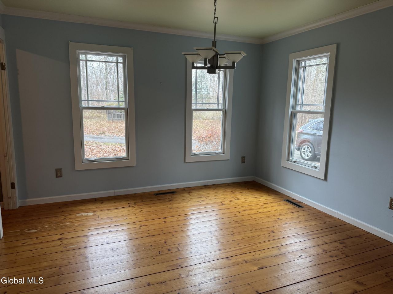 Rexford, New York, 12148, United States, 3 Bedrooms Bedrooms, ,3 BathroomsBathrooms,Residential,For Sale,2001928