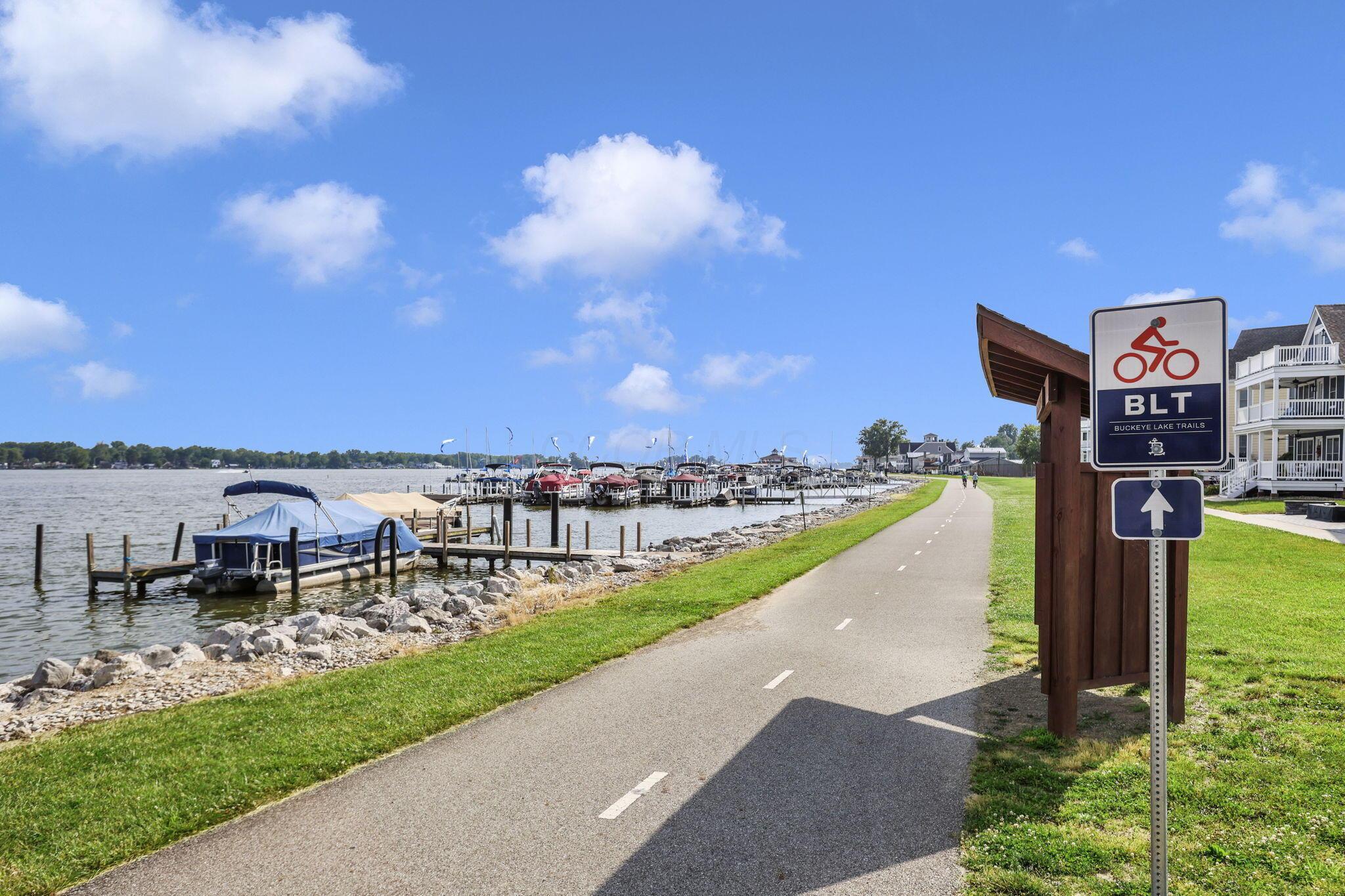 Buckeye Lake, Ohio, 43008, United States, 3 Bedrooms Bedrooms, ,3 BathroomsBathrooms,Residential,For Sale,1975089