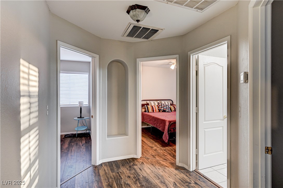 Las Vegas, Nevada, 89134, United States, 4 Bedrooms Bedrooms, ,3 BathroomsBathrooms,Residential,For Sale,1998518