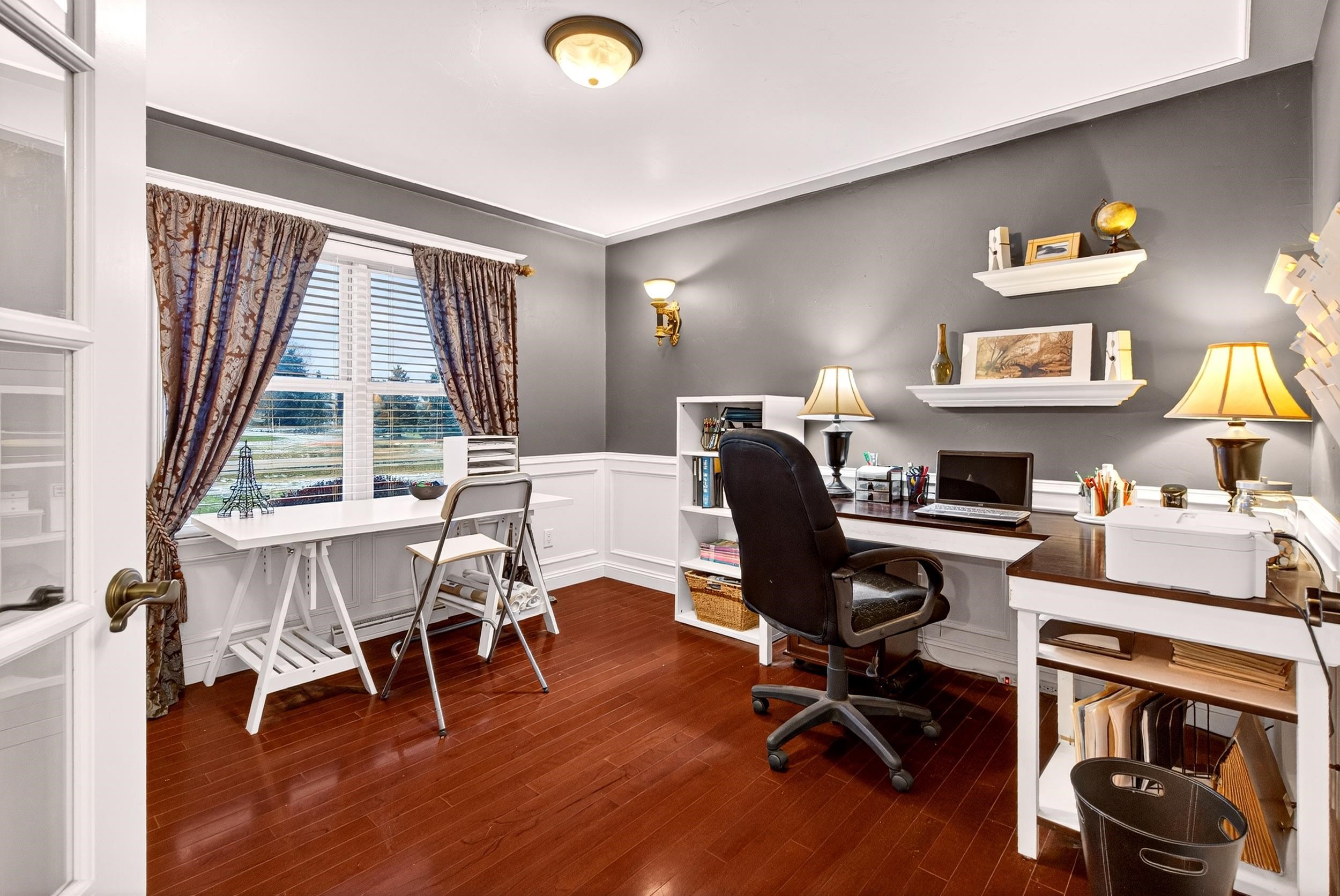 Neenah, Wisconsin, 54956, United States, 4 Bedrooms Bedrooms, ,4 BathroomsBathrooms,Residential,For Sale,1996384