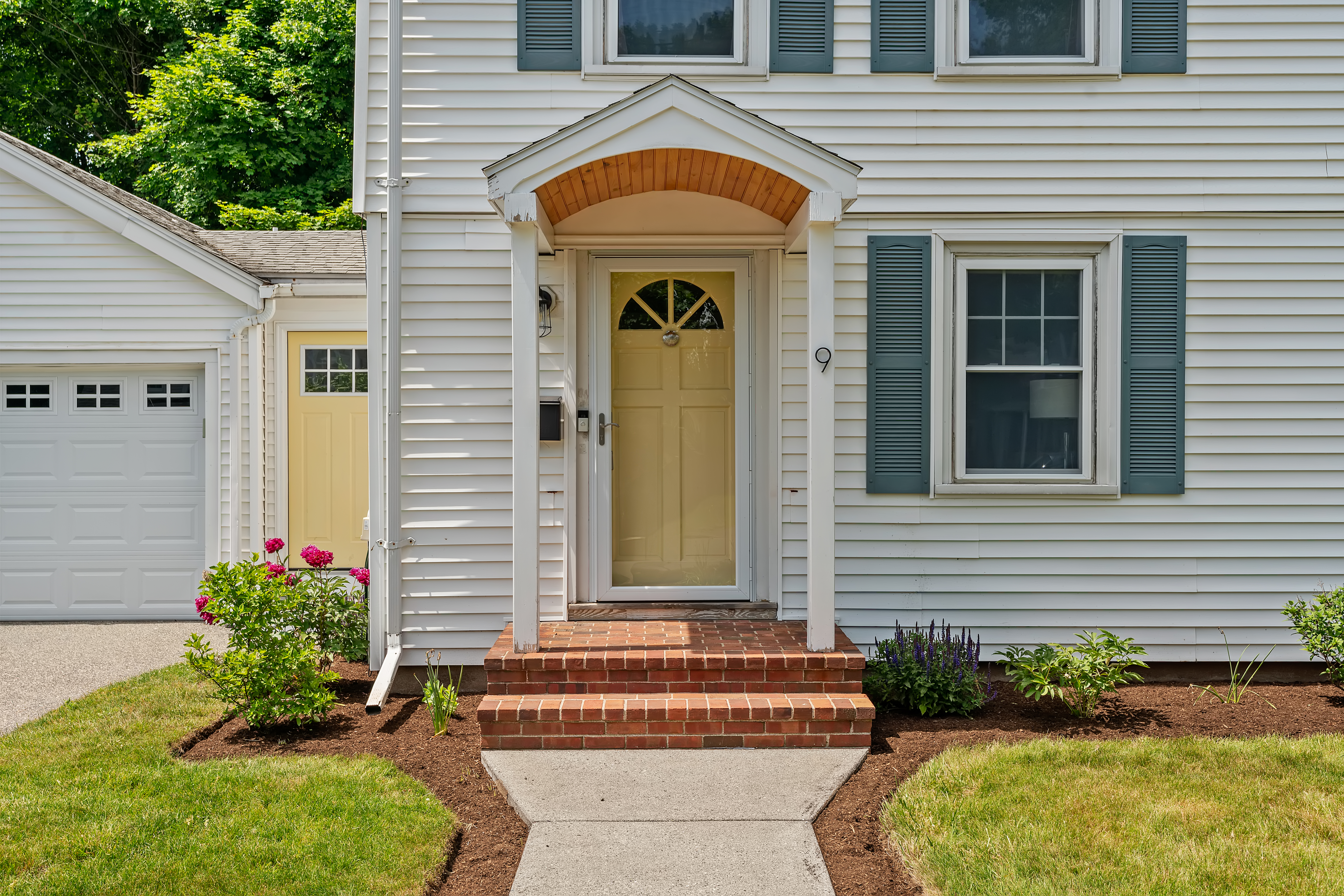  9 Chapman Road, Wakefield, MA, 01880 - 物件實景