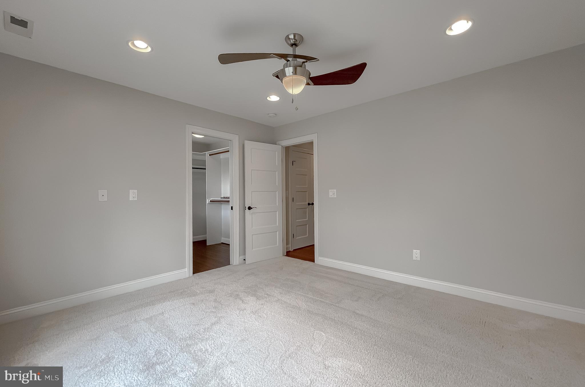 Hollywood, Maryland, 20636, United States, 5 Bedrooms Bedrooms, ,5 BathroomsBathrooms,Residential,For Sale,1914184