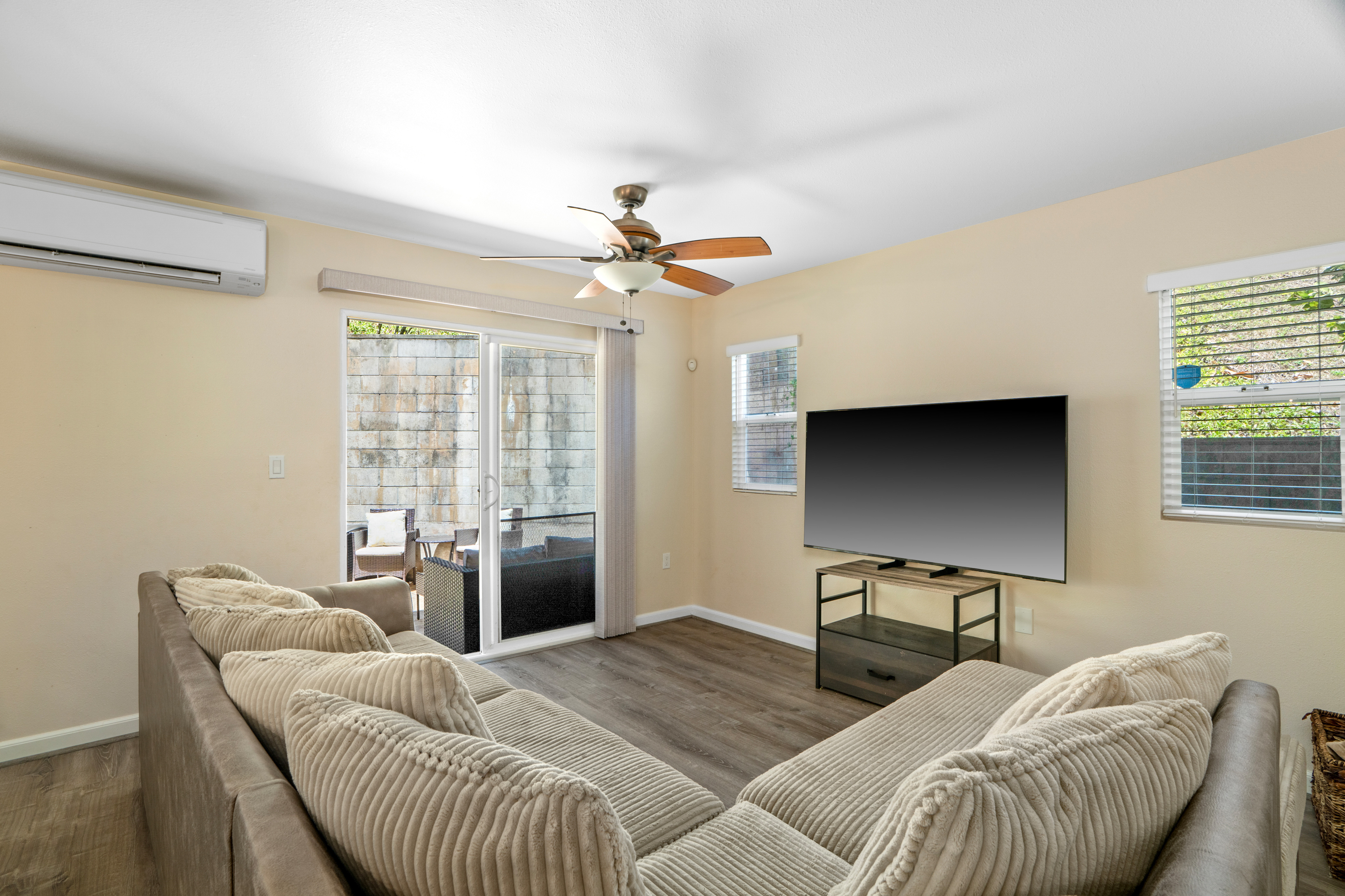 Lihue, Hawaii, 96766, United States, 3 Bedrooms Bedrooms, ,3 BathroomsBathrooms,Residential,For Sale,1933195