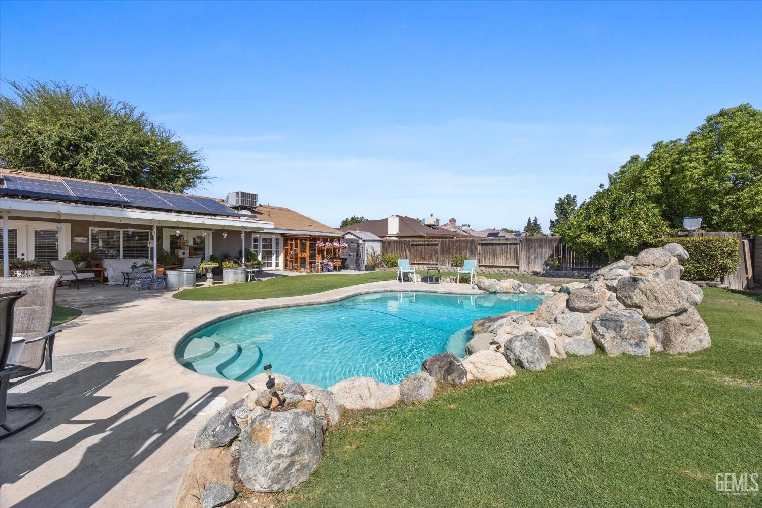 Bakersfield, California, 93308, United States, 4 Bedrooms Bedrooms, ,3 BathroomsBathrooms,Residential,For Sale,1989442