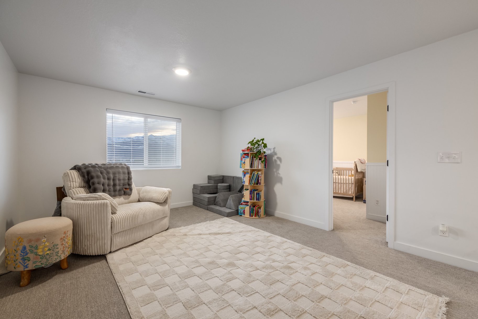  Better Than New Construction in Eagle Mountain, 2-Story with Finished Basement - 物件實景