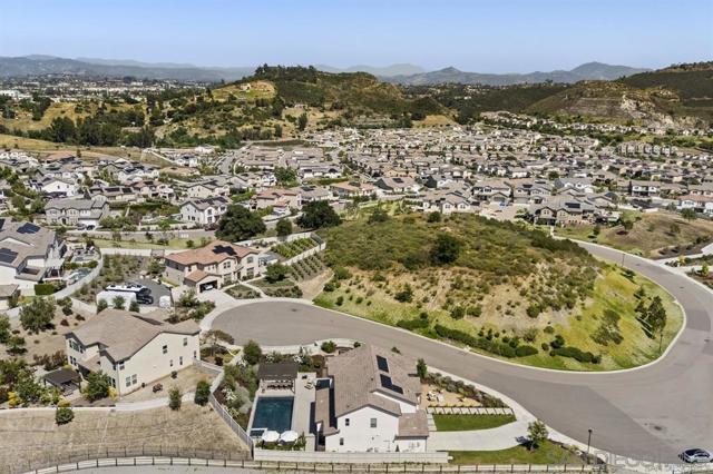 Escondido, California, 92029, United States, 5 Bedrooms Bedrooms, ,5 BathroomsBathrooms,Residential,For Sale,2029971