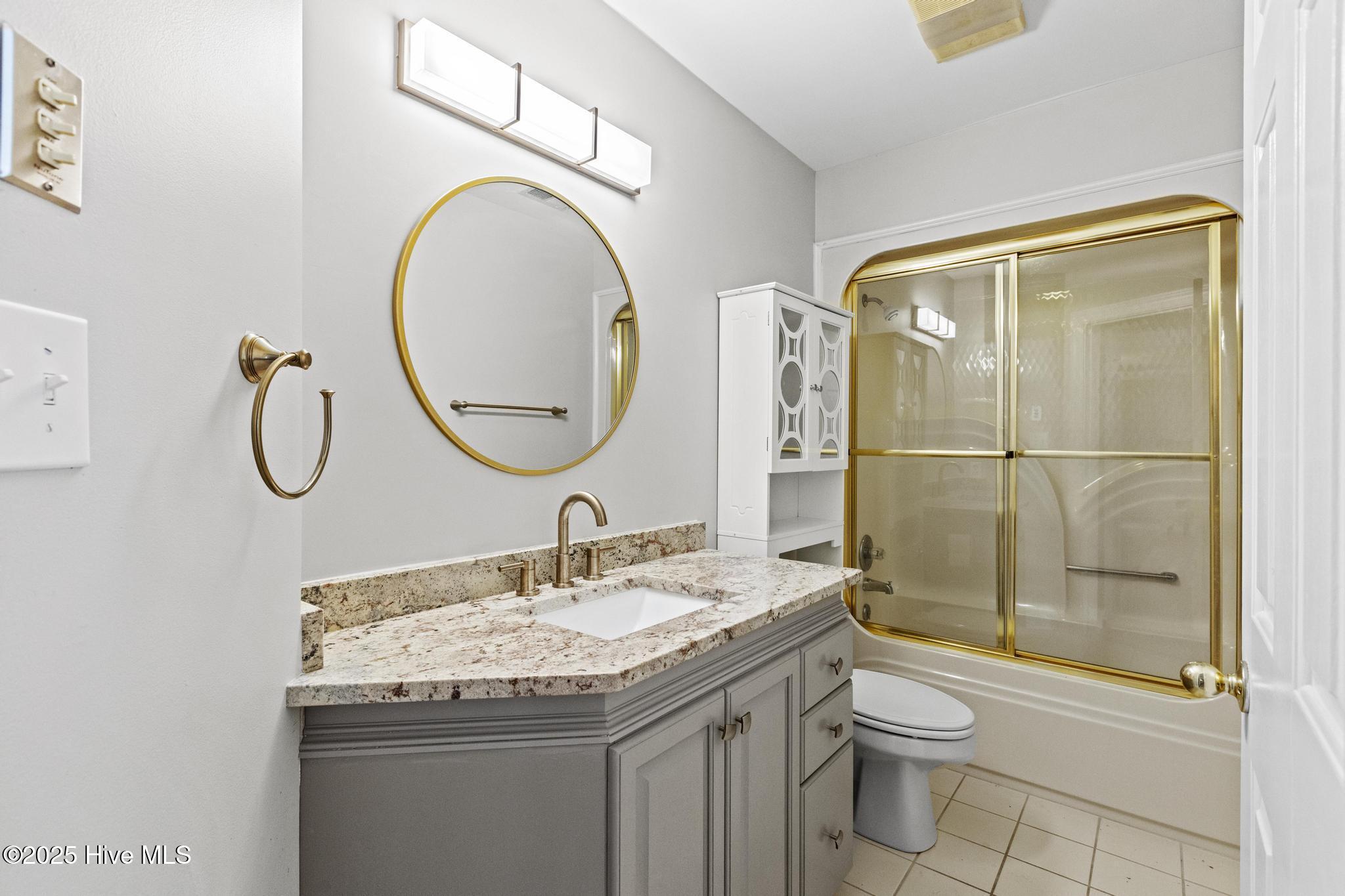 Jacksonville, North Carolina, 28540, United States, 4 Bedrooms Bedrooms, ,5 BathroomsBathrooms,Residential,For Sale,1944565
