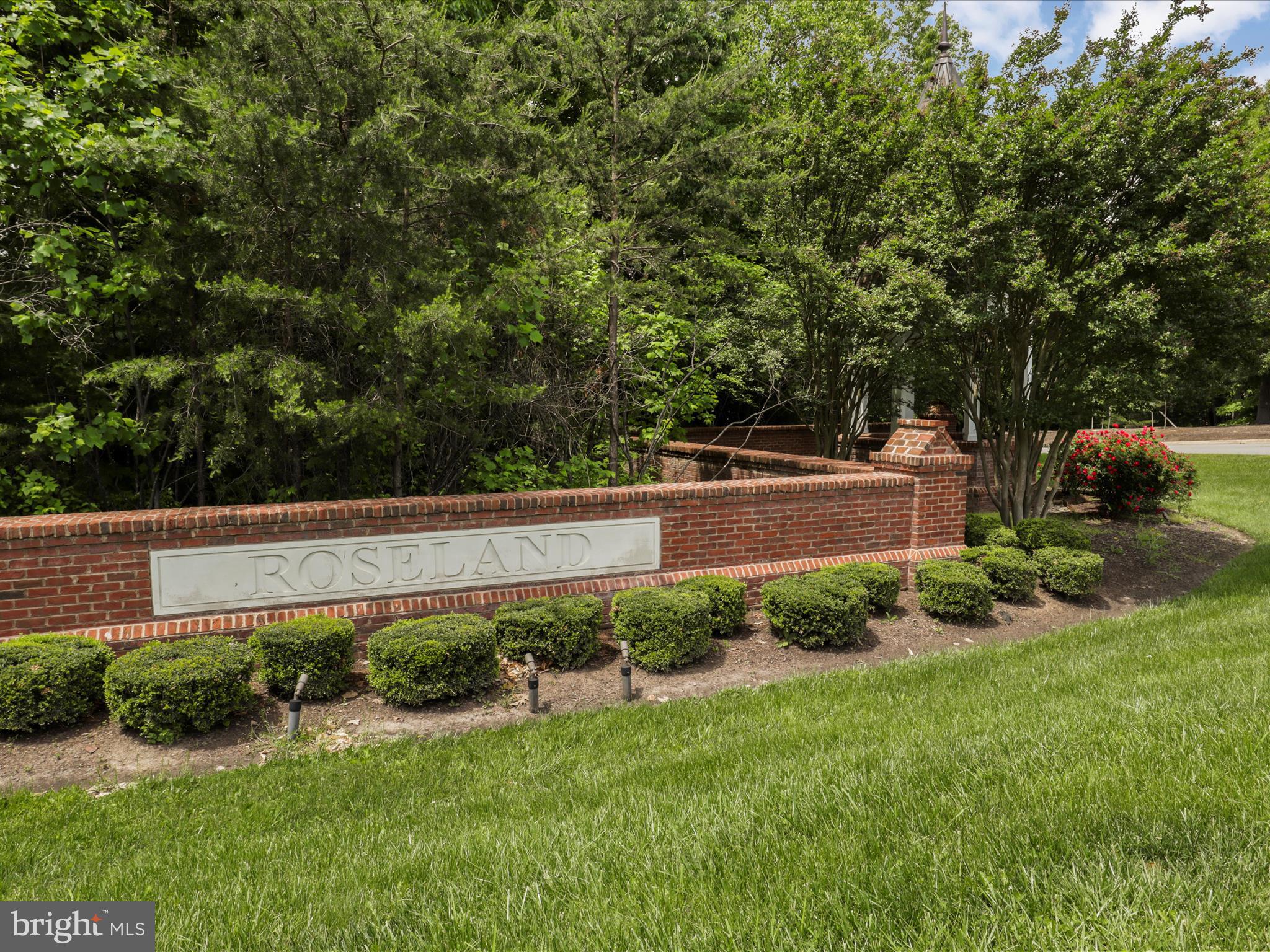 Fairfax Station, Virginia, 22039, United States, 5 Bedrooms Bedrooms, ,6 BathroomsBathrooms,Residential,For Sale,1810572