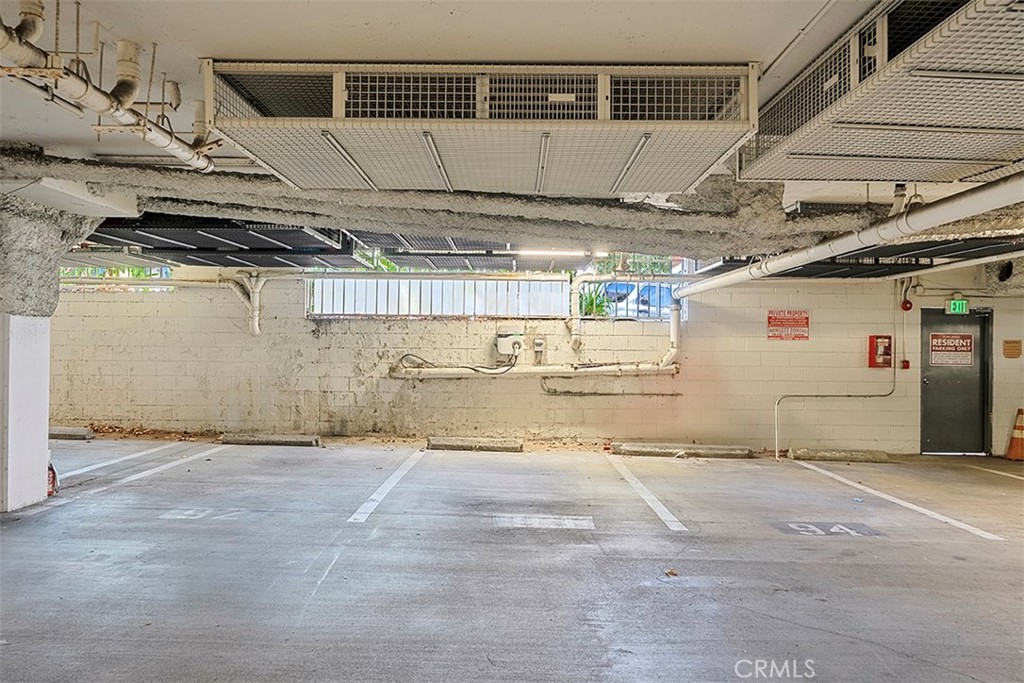 Burbank, California, 91505, United States, 1 Bedroom Bedrooms, ,1 BathroomBathrooms,Residential,For Sale,2009729