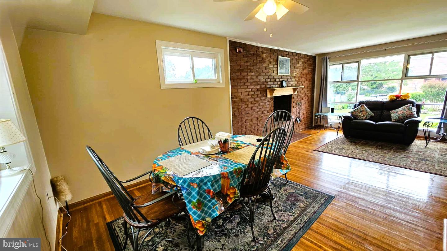 Annandale, Virginia, 22003, United States, 4 Bedrooms Bedrooms, ,3 BathroomsBathrooms,Residential,For Sale,1866164