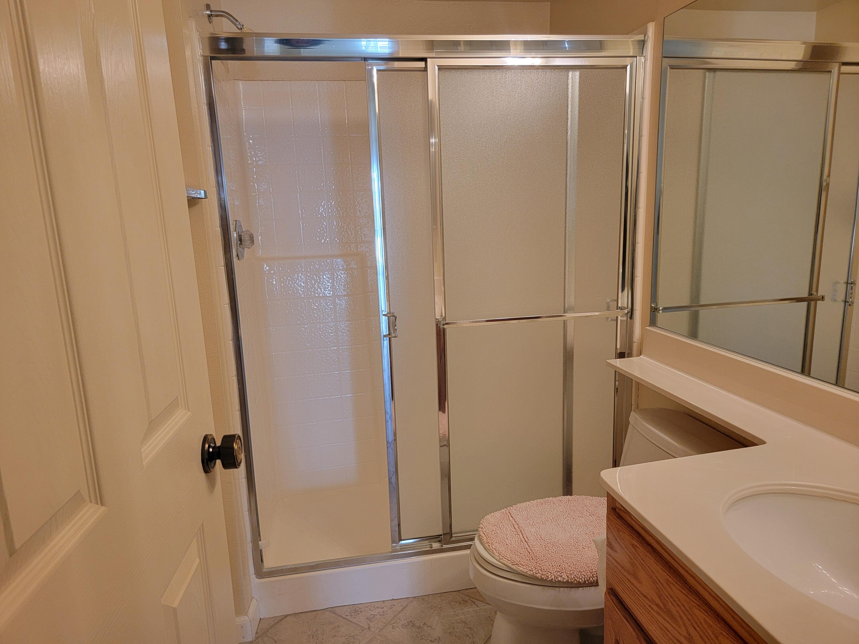 Lancaster, California, 93536, United States, 4 Bedrooms Bedrooms, ,3 BathroomsBathrooms,Residential,For Sale,2040565