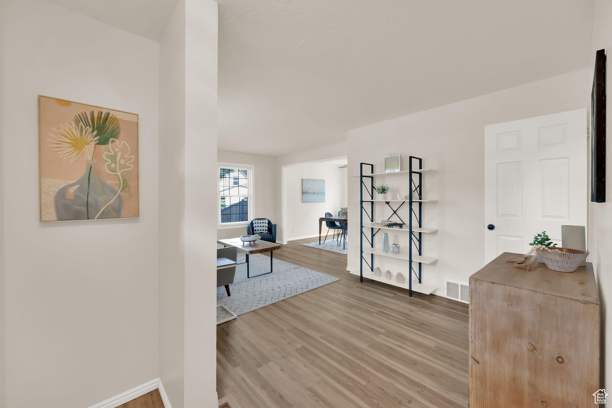 Sandy, Utah, 84092, United States, 4 Bedrooms Bedrooms, ,3 BathroomsBathrooms,Residential,For Sale,1926988