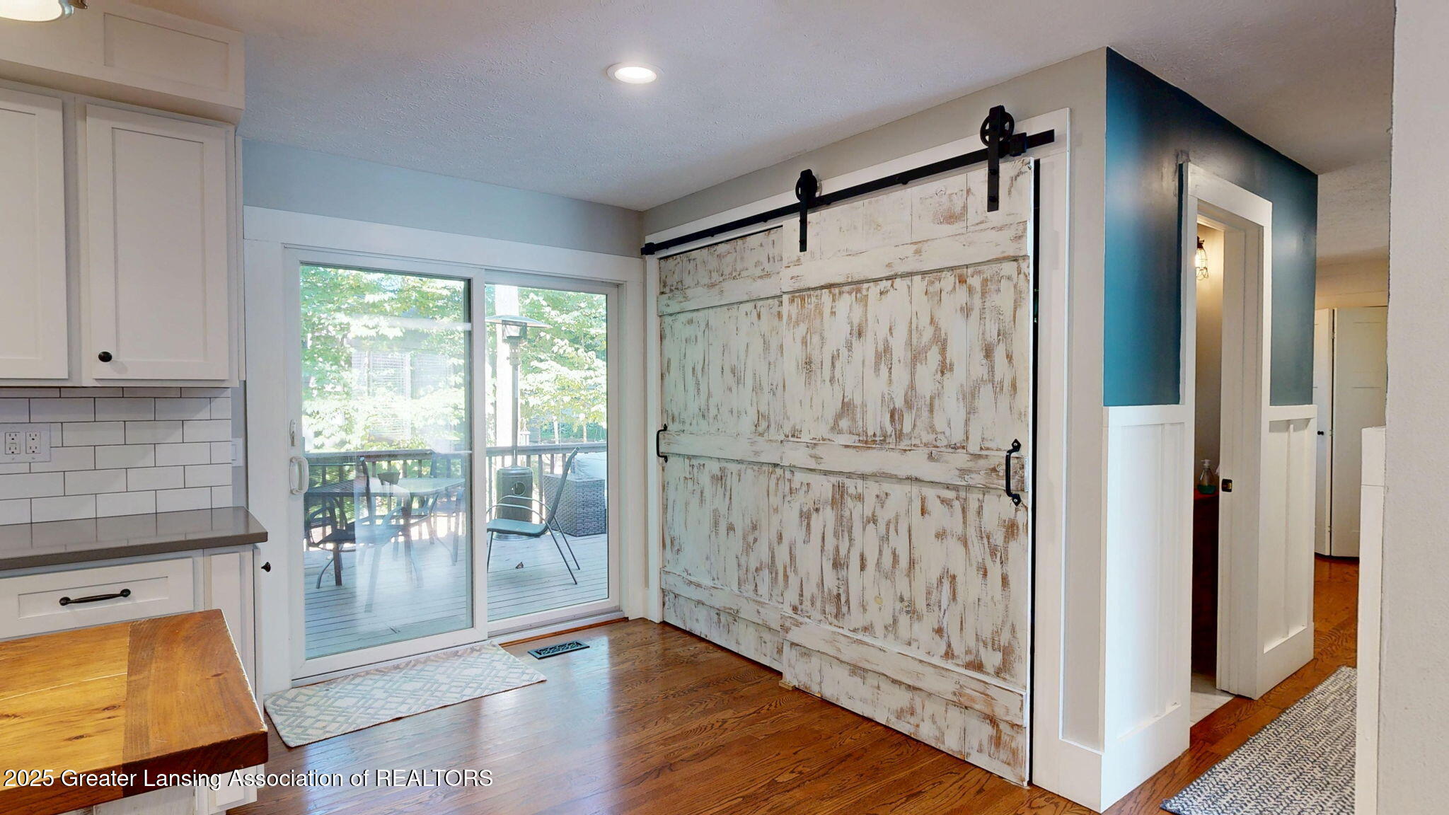 Okemos, Michigan, 48864, United States, 5 Bedrooms Bedrooms, ,4 BathroomsBathrooms,Residential,For Sale,1975829