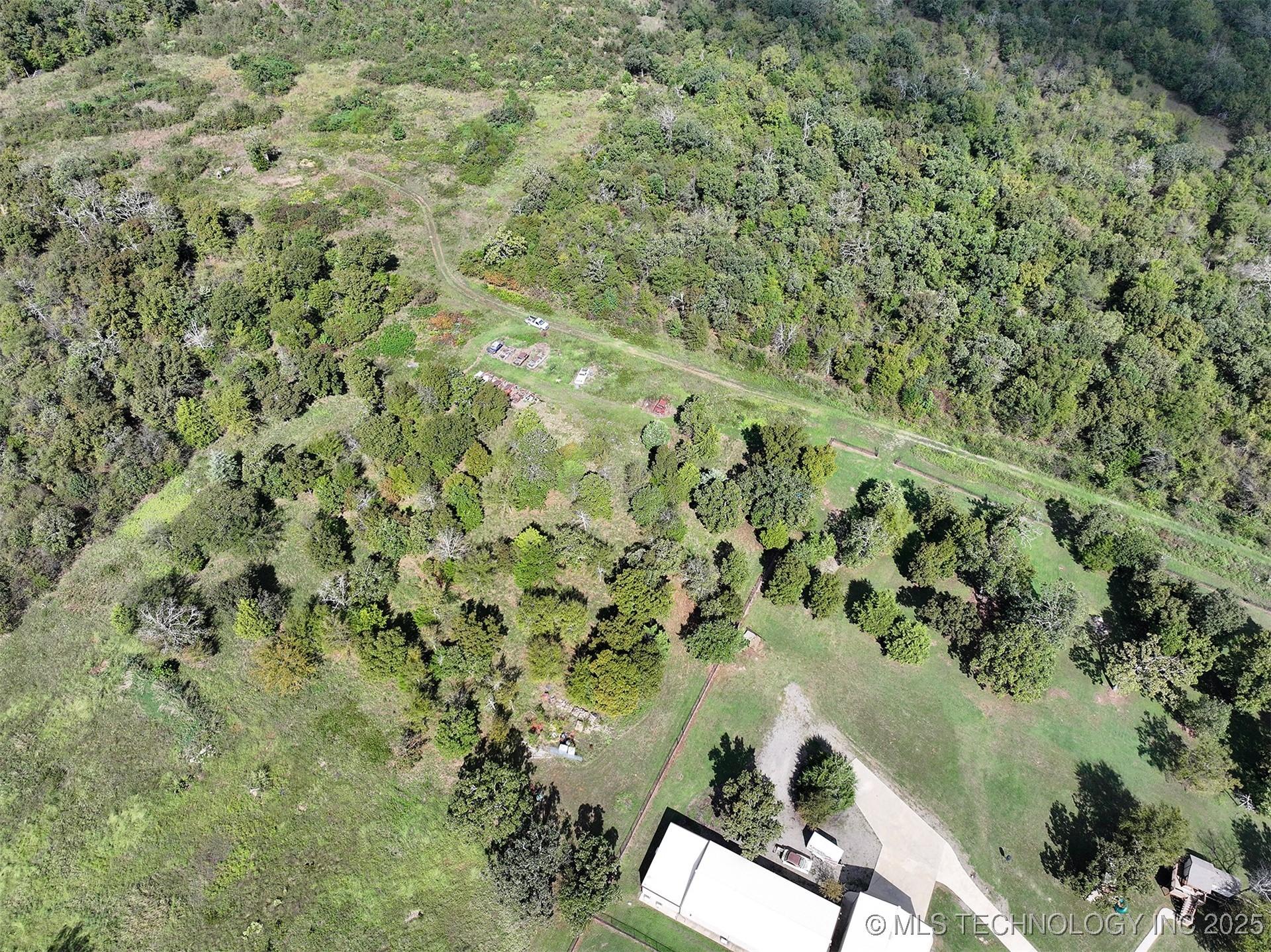 Sallisaw, Oklahoma, 74955, United States, 3 Bedrooms Bedrooms, ,3 BathroomsBathrooms,Residential,For Sale,2009698