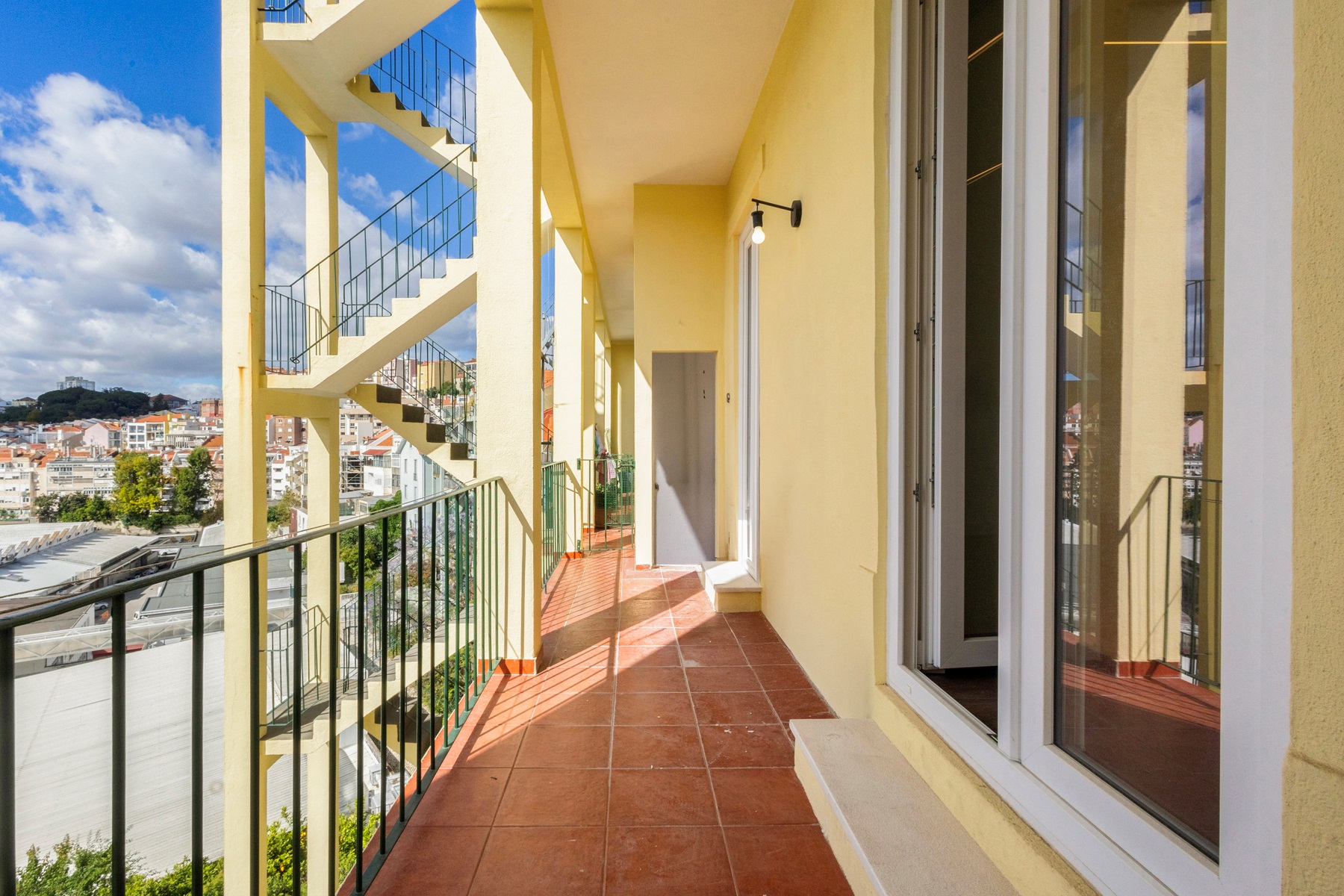 Flat, 3 bedrooms, for Sale - 物件實景