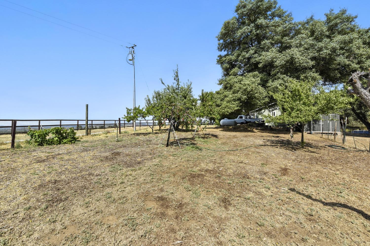 Somerset, California, 95684, United States, 3 Bedrooms Bedrooms, ,2 BathroomsBathrooms,Residential,For Sale,1901793