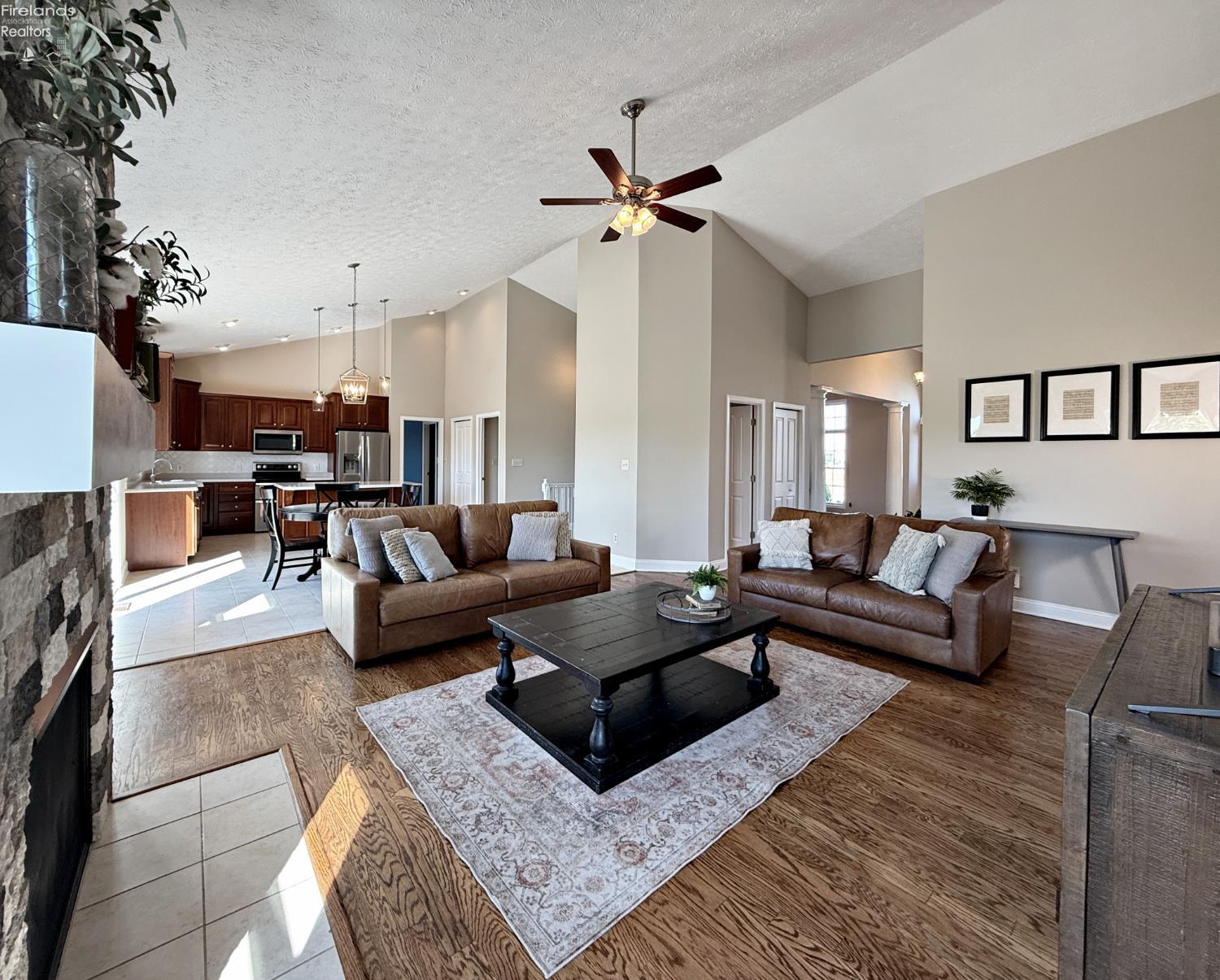 McComb, Ohio, 45858, United States, 4 Bedrooms Bedrooms, ,4 BathroomsBathrooms,Residential,For Sale,1978149