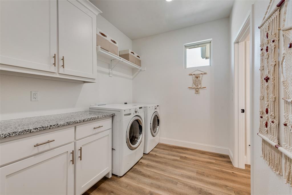 Wills Point, Texas, 75169, United States, 4 Bedrooms Bedrooms, ,3 BathroomsBathrooms,Residential,For Sale,1777303