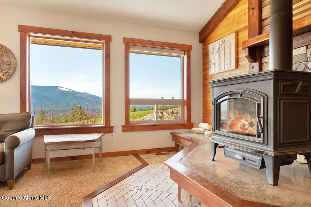 Priest River, Idaho, 83856, United States, 5 Bedrooms Bedrooms, ,4 BathroomsBathrooms,Residential,For Sale,1770577