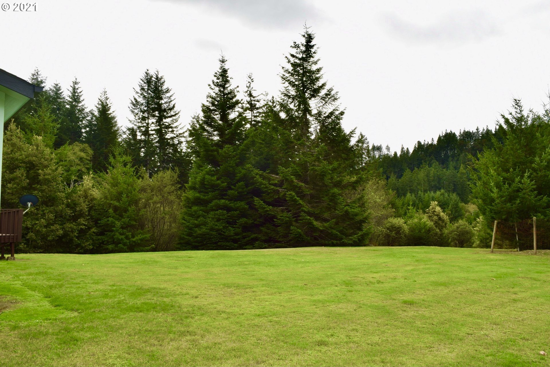 GoldBeach, Oregon, 97444, United States, 3 Bedrooms Bedrooms, ,1 BathroomBathrooms,Residential,For Sale,2009283