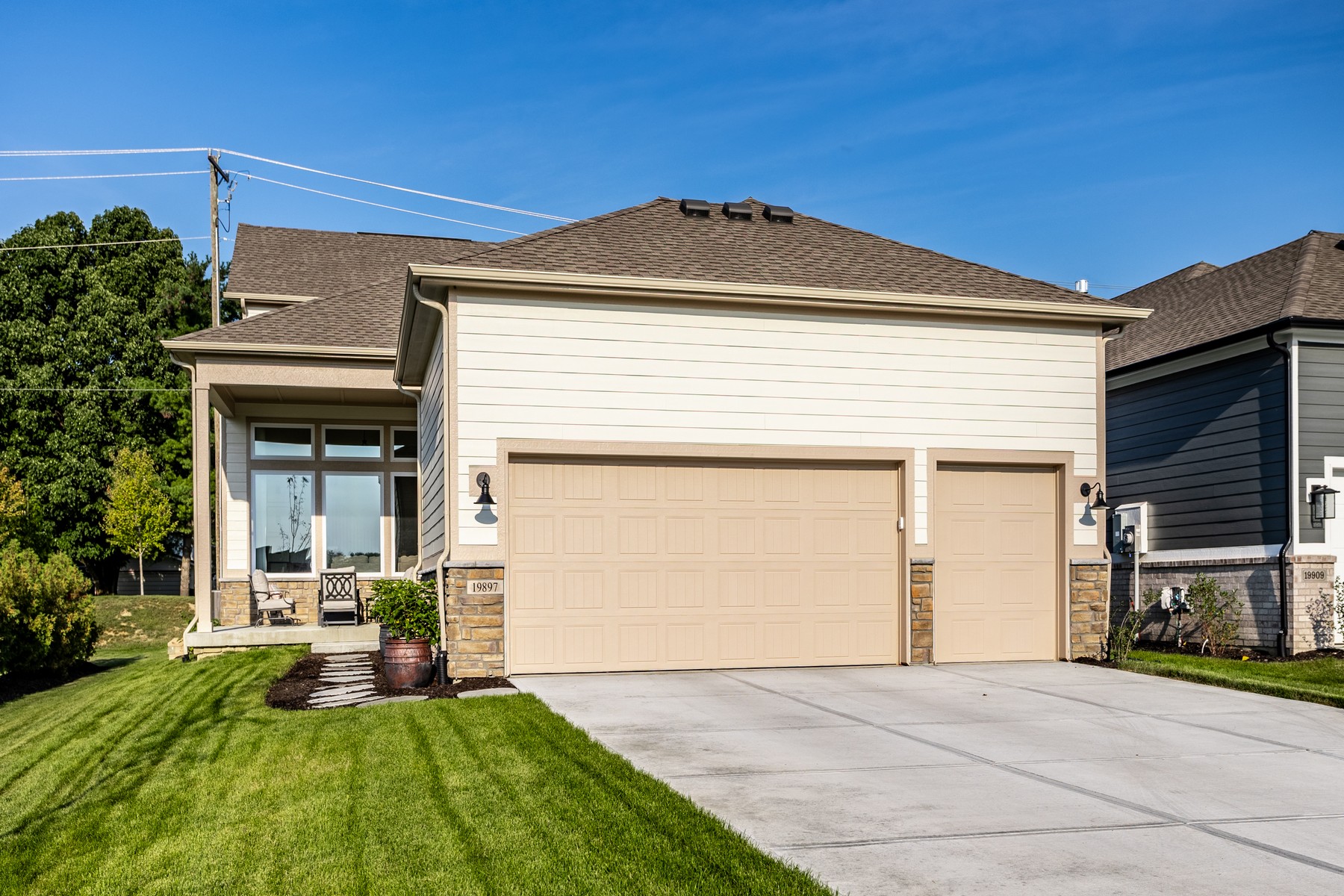  Beautifully Designed 5 Bedroom Home in Desirable Westfield Neighborhood - 物件實景