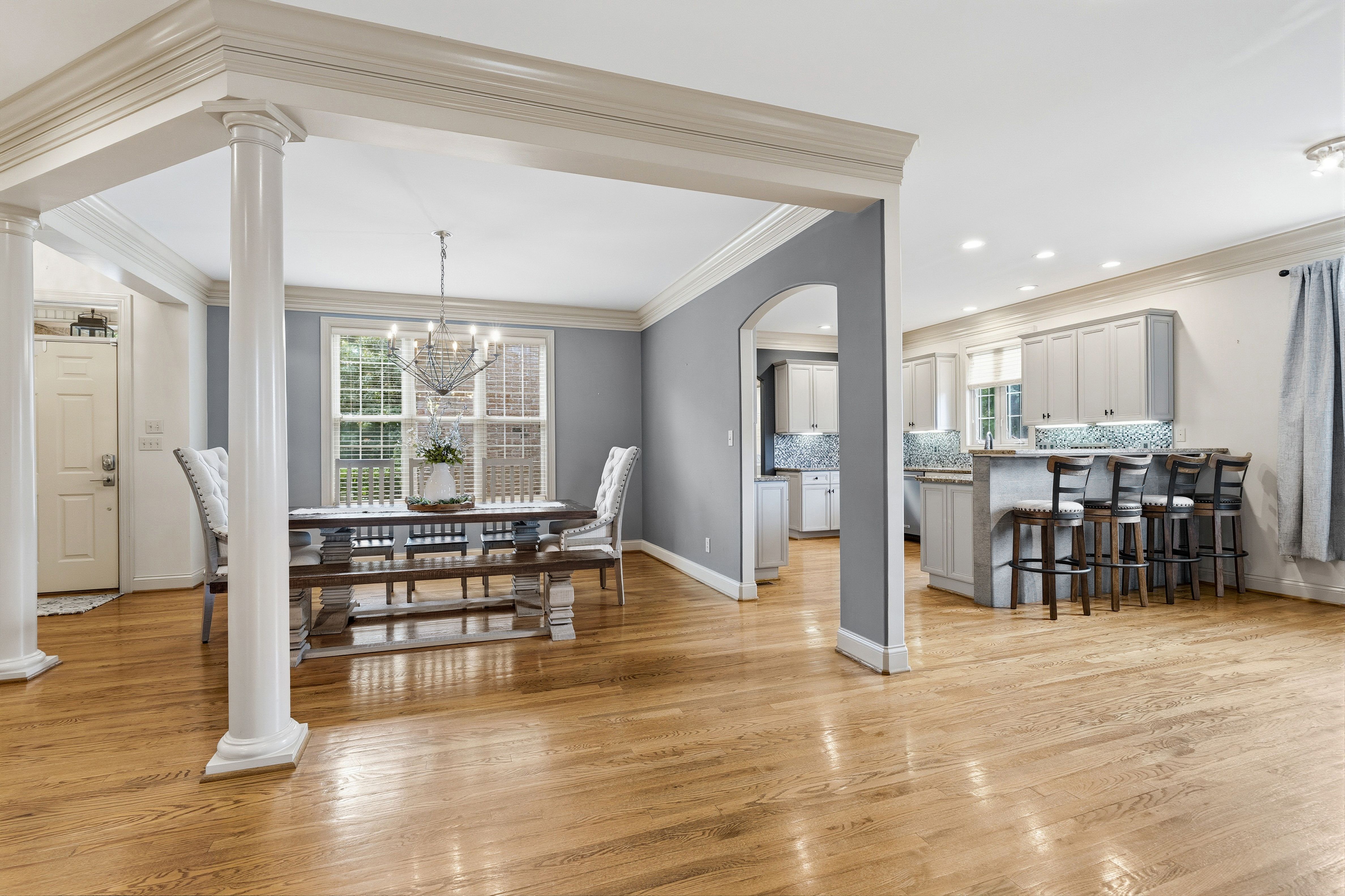  4713 Lyons View Pike, Knoxville, TN 37919 - 物件實景