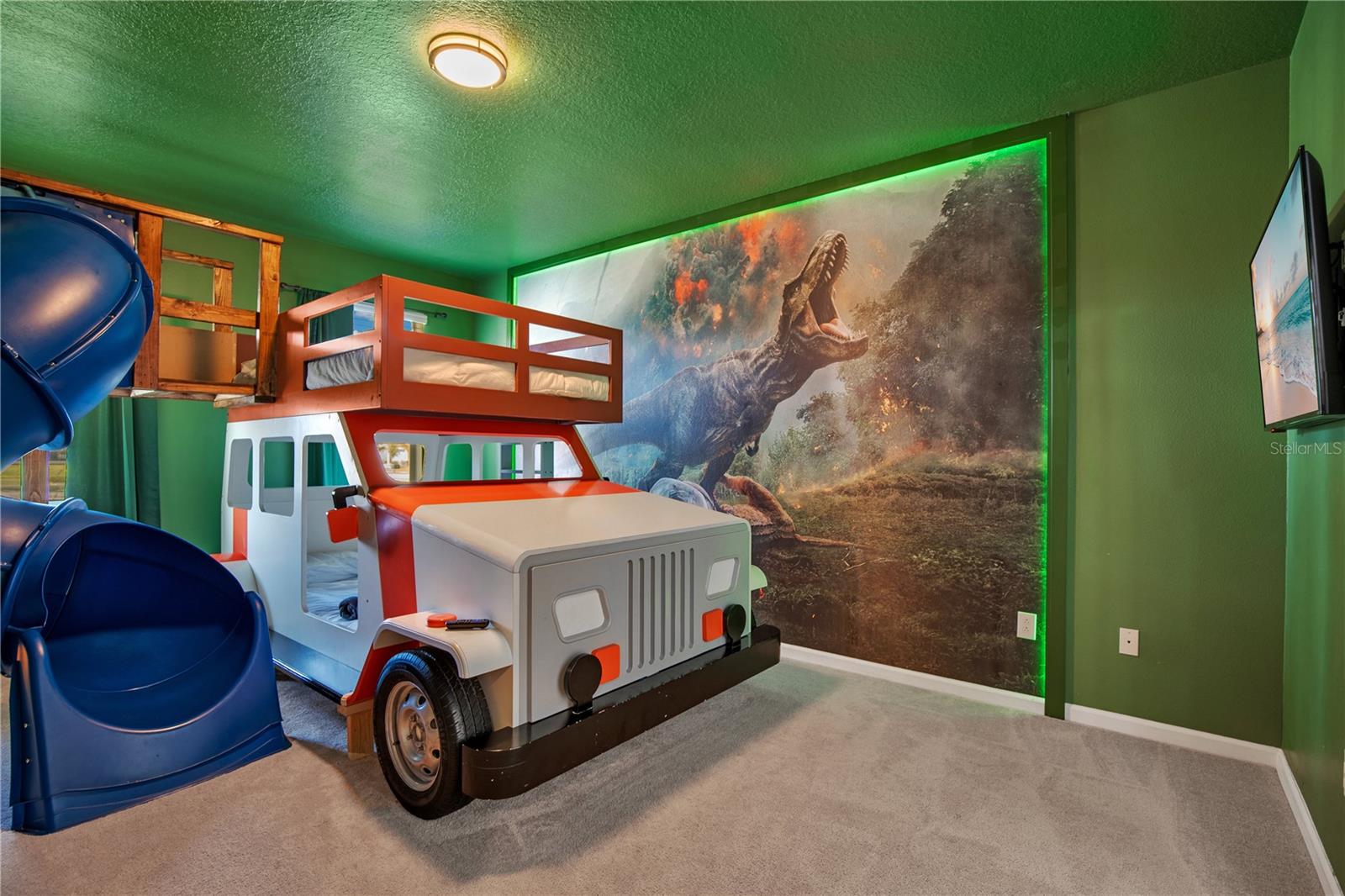 KISSIMMEE, Florida, 34746, United States, 15 Bedrooms Bedrooms, ,16 BathroomsBathrooms,Residential,For Sale,1977749