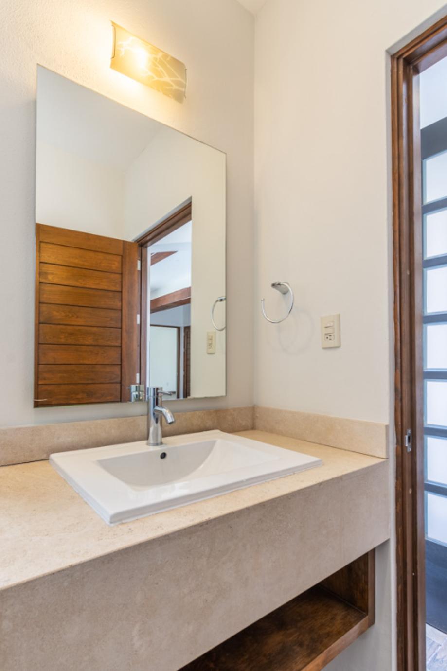 San Miguel de Allende, Guanajuato, 37774, Mexico, 3 Bedrooms Bedrooms, ,3 BathroomsBathrooms,Residential,For Sale,1859638