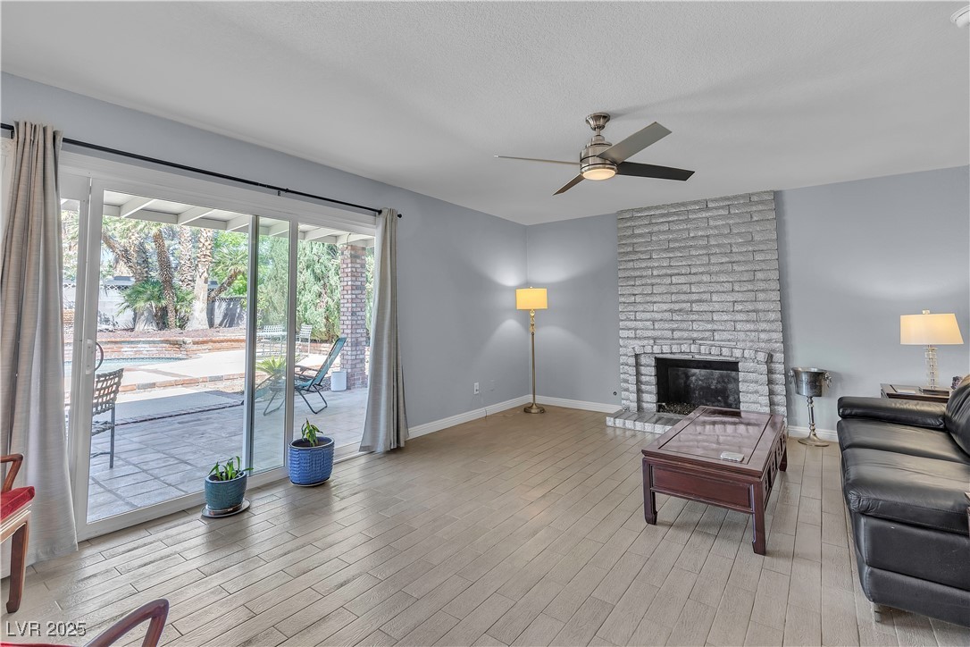 Las Vegas, Nevada, 89146, United States, 4 Bedrooms Bedrooms, ,2 BathroomsBathrooms,Residential,For Sale,1901179
