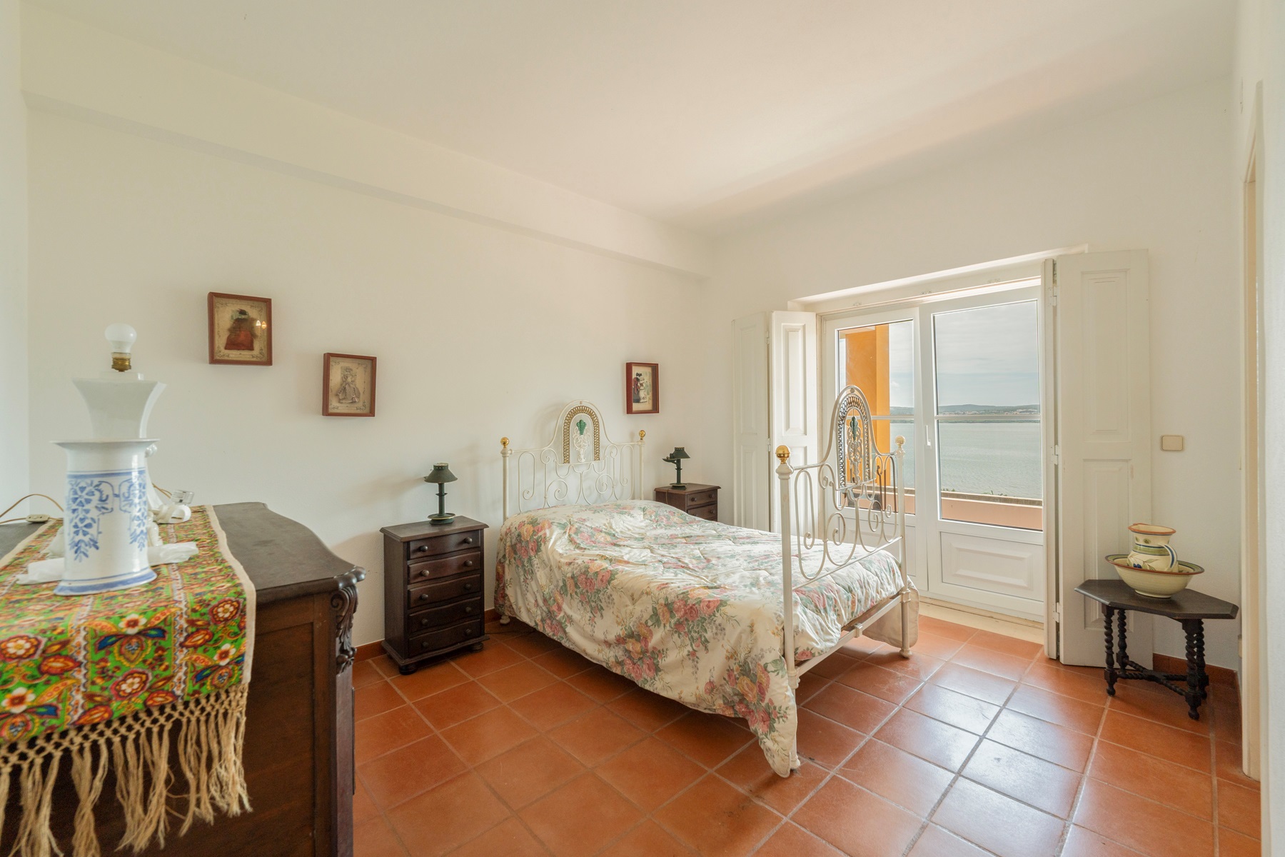  Detached house, 8 bedrooms, for Sale - 物件實景