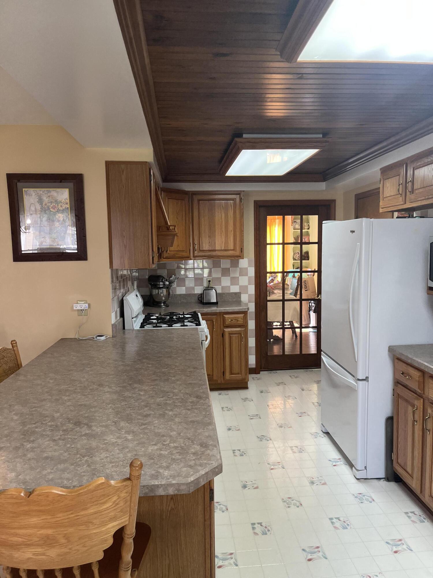 Crown Point, Indiana, 46307, United States, 3 Bedrooms Bedrooms, ,3 BathroomsBathrooms,Residential,For Sale,2040656