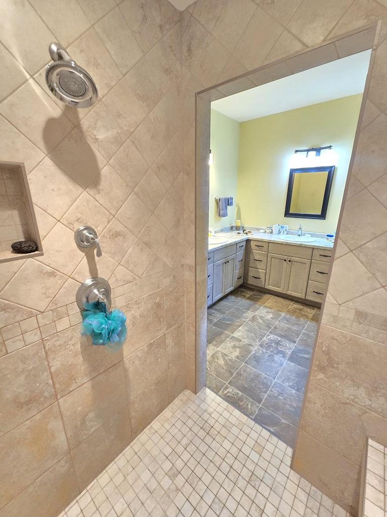 Green Lake, Wisconsin, 54941, United States, 4 Bedrooms Bedrooms, ,3 BathroomsBathrooms,Residential,For Sale,1928712