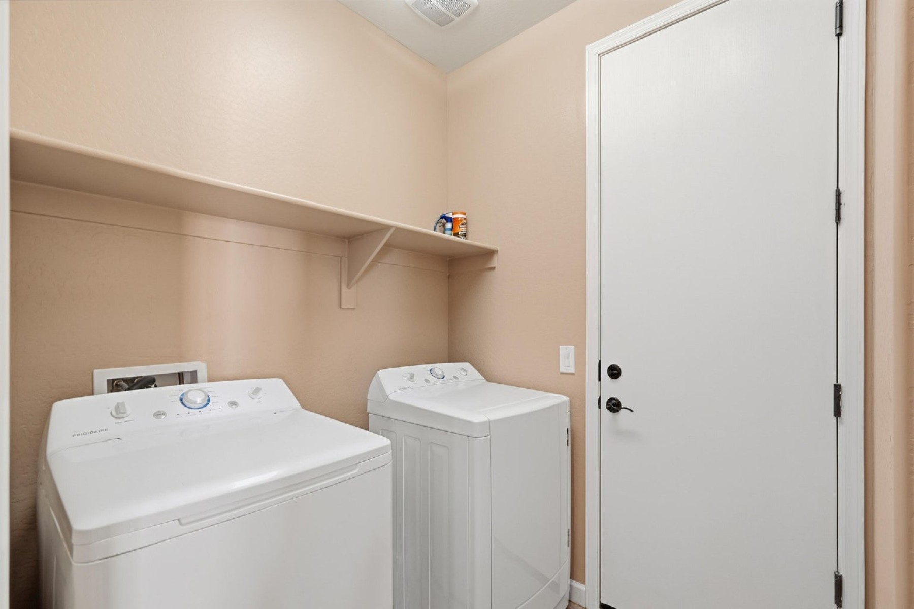  9413 W Georgia Avenue  Glendale, AZ - 物件實景