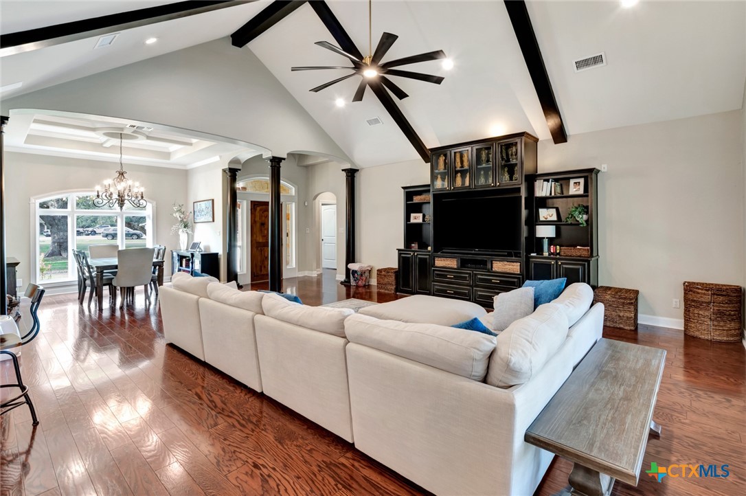 Inez, Texas, 77968, United States, 3 Bedrooms Bedrooms, ,3 BathroomsBathrooms,Residential,For Sale,1760733