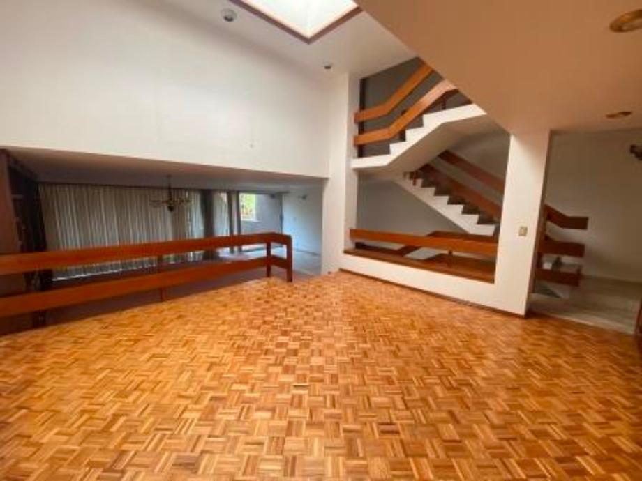 Álvaro Obregón, Ciudad de México, 01710, Mexico, 4 Bedrooms Bedrooms, ,4 BathroomsBathrooms,Residential,For Sale,1686339