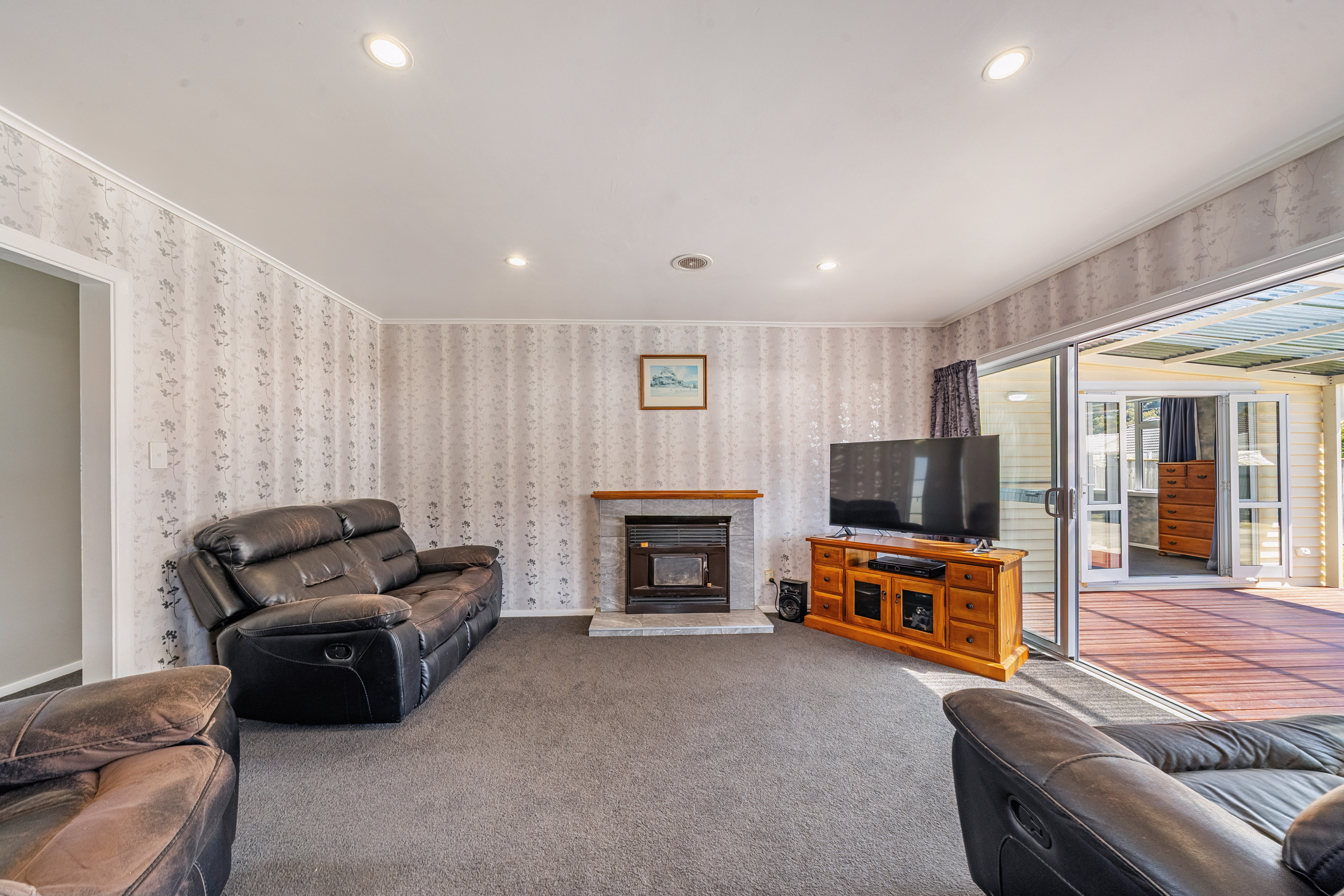  84 Shakespeare Avenue, Trentham, Upper Hutt - 物件實景