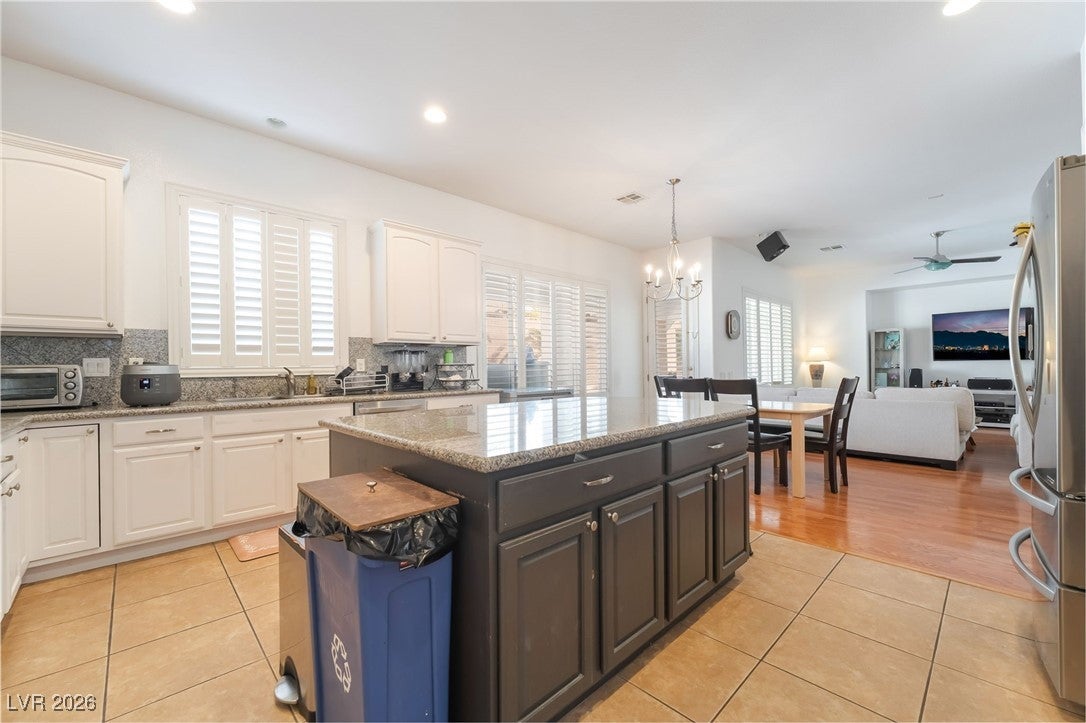 Henderson, Nevada, 89044, United States, 4 Bedrooms Bedrooms, ,4 BathroomsBathrooms,Residential,For Sale,2009744