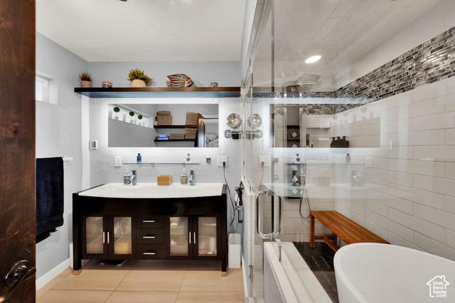 Salt Lake City, Utah, 84124, United States, 4 Bedrooms Bedrooms, ,4 BathroomsBathrooms,Residential,For Sale,1982621