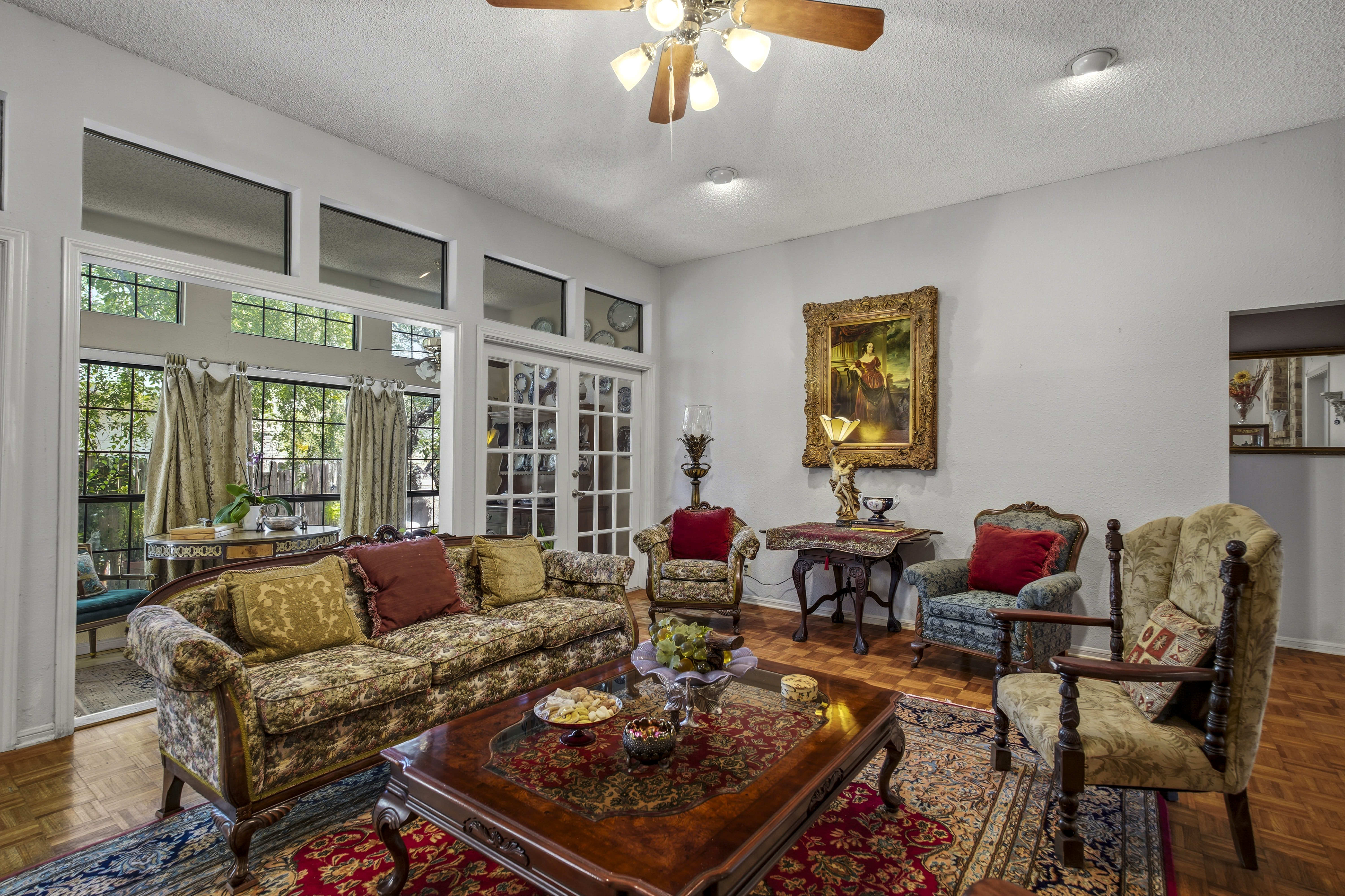  Timeless River Oaks Garden Home - 物件實景