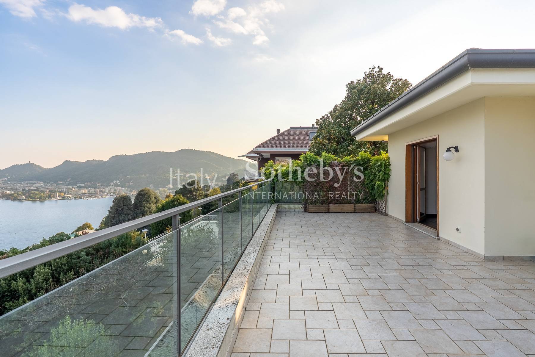  Prestigious modern villa with lake view - 物件實景