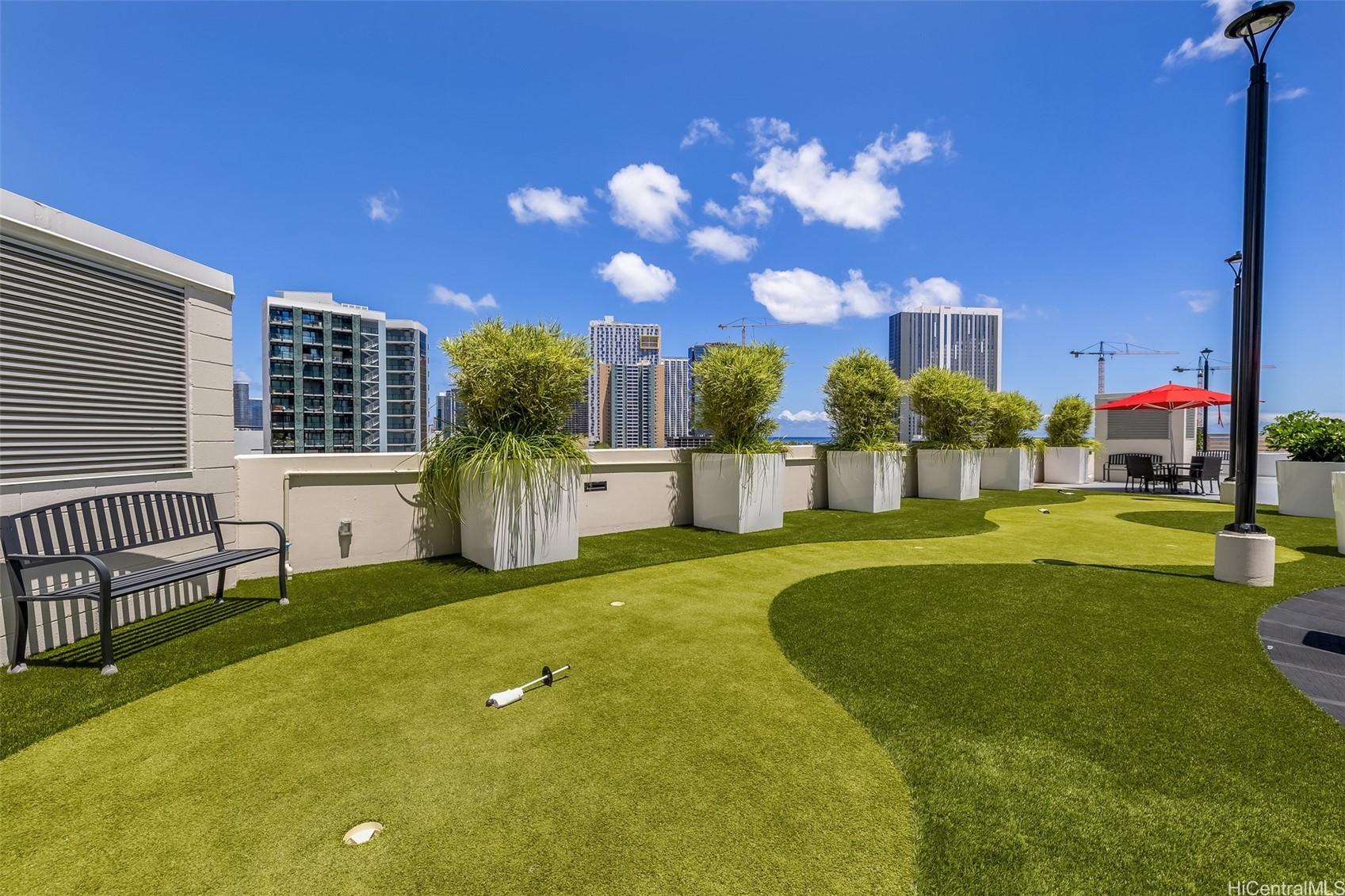 Honolulu, Hawaii, 96813, United States, 2 Bedrooms Bedrooms, ,2 BathroomsBathrooms,Residential,For Sale,1988310